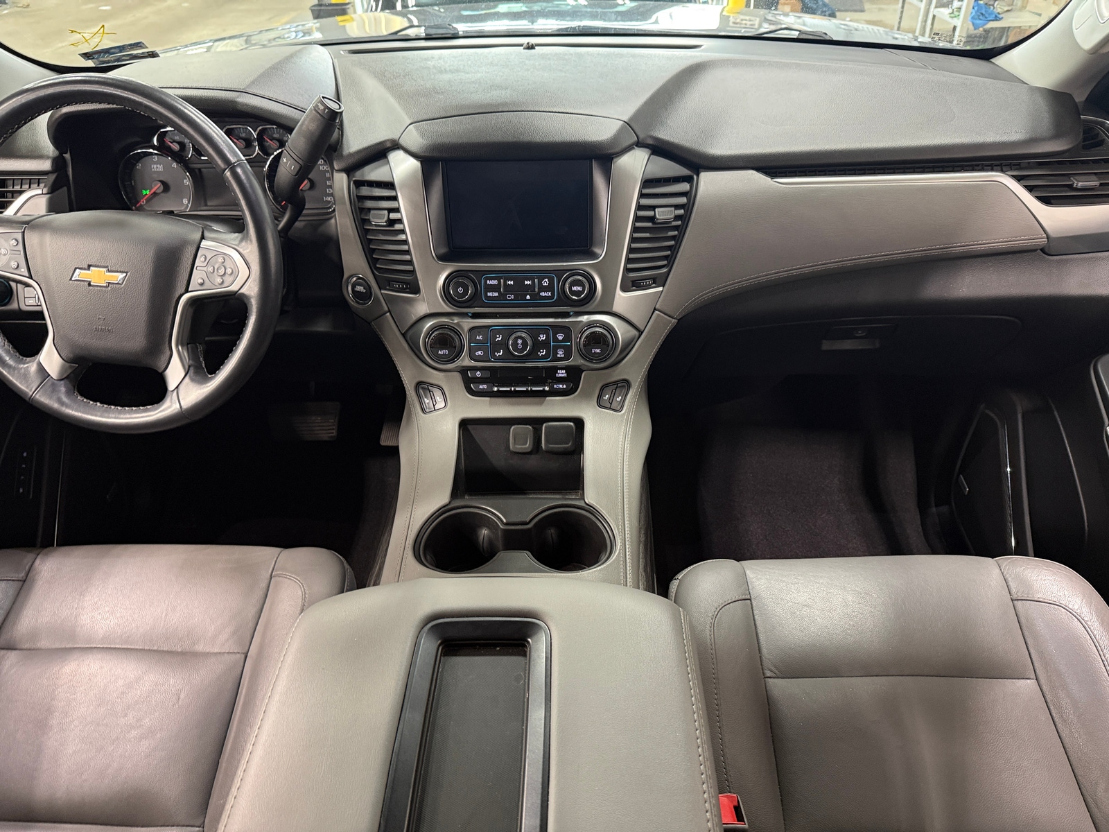 Thumbnail: 2020 Chevrolet Tahoe - 2