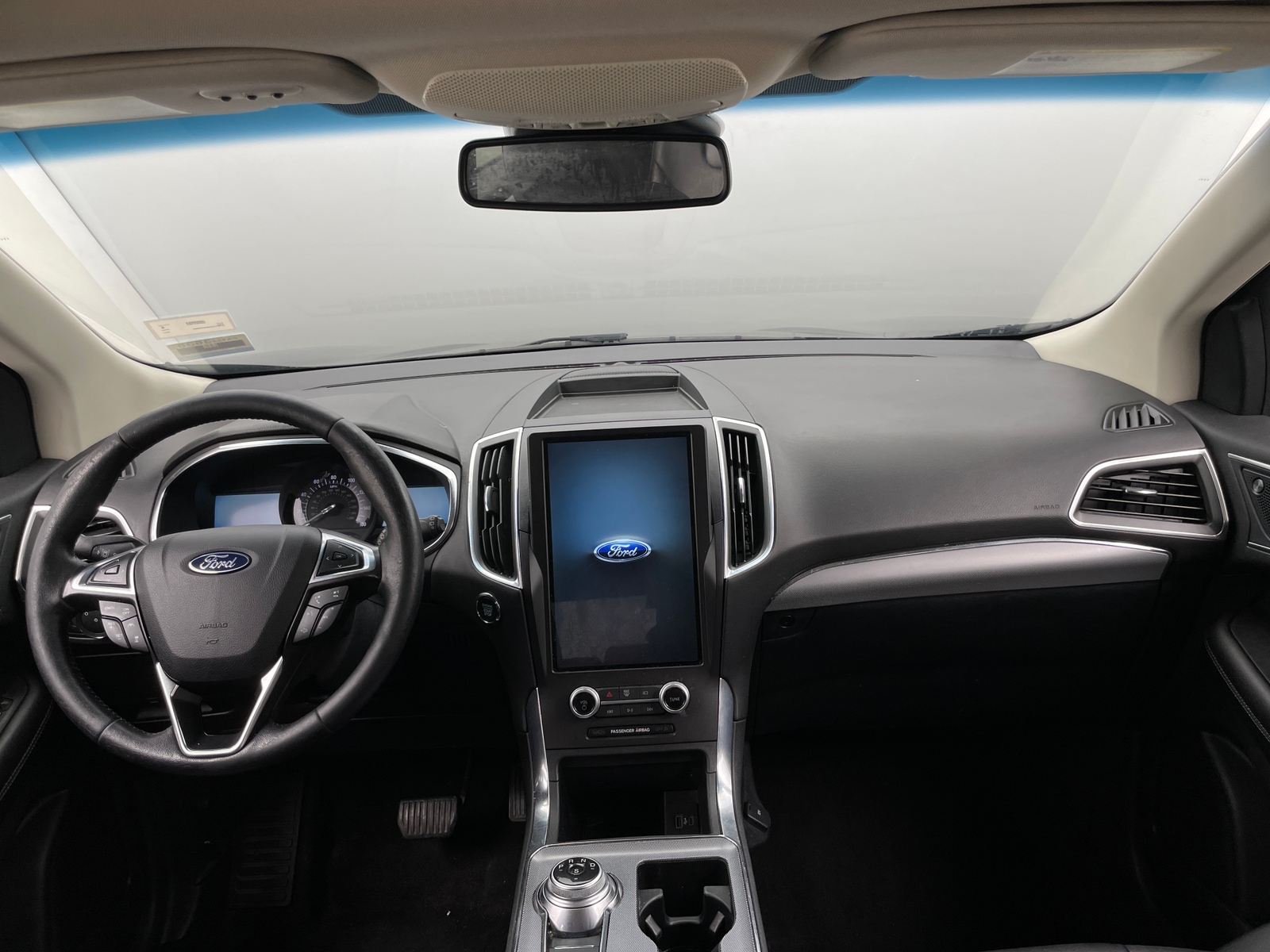 Thumbnail: 2021 Ford Edge - 2