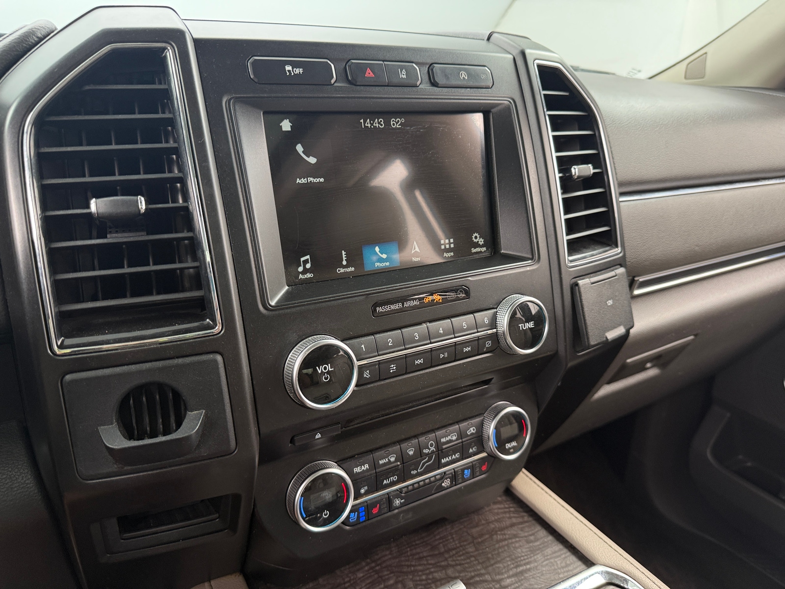 Thumbnail: 2018 Ford Expedition MAX - 3