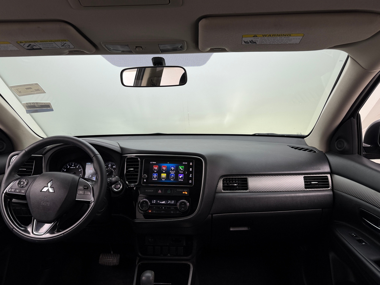 Thumbnail: 2018 Mitsubishi Outlander - 3