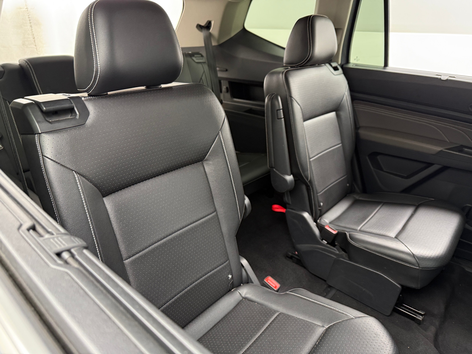 Thumbnail: 2022 Volkswagen Atlas - 5