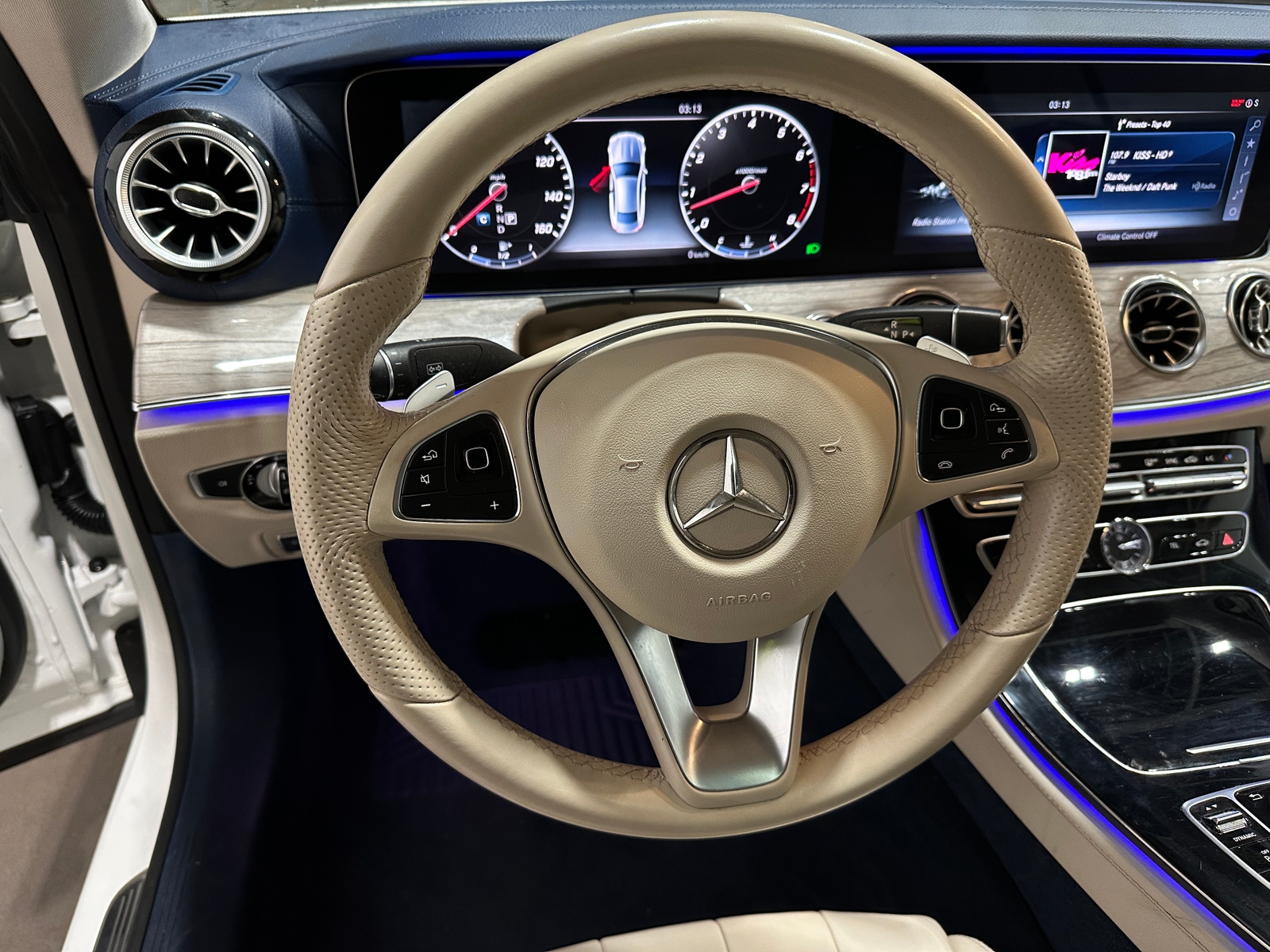 Thumbnail: 2018 Mercedes-Benz E-Class - 4