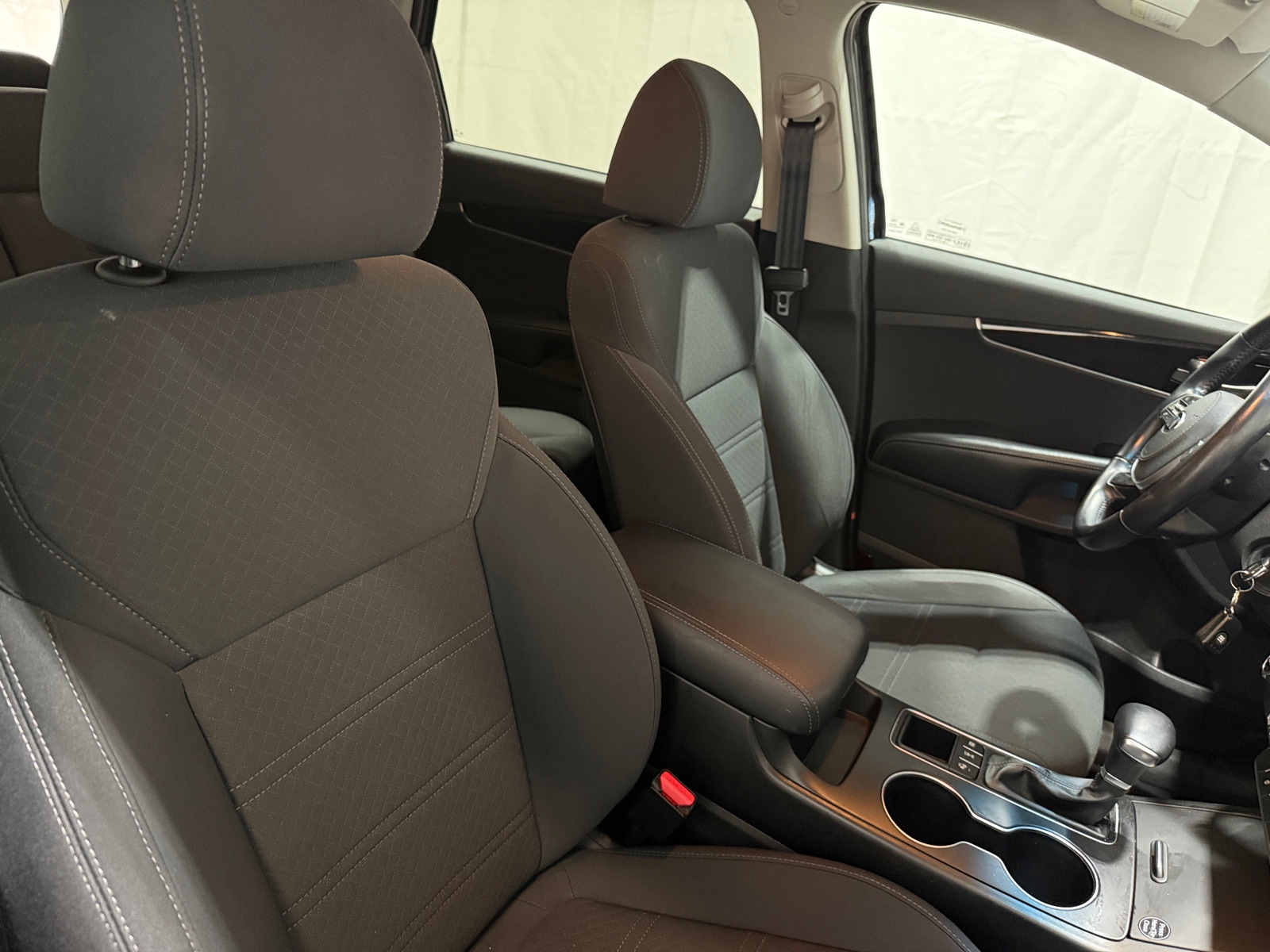 Thumbnail: 2019 Kia Sorento - 2