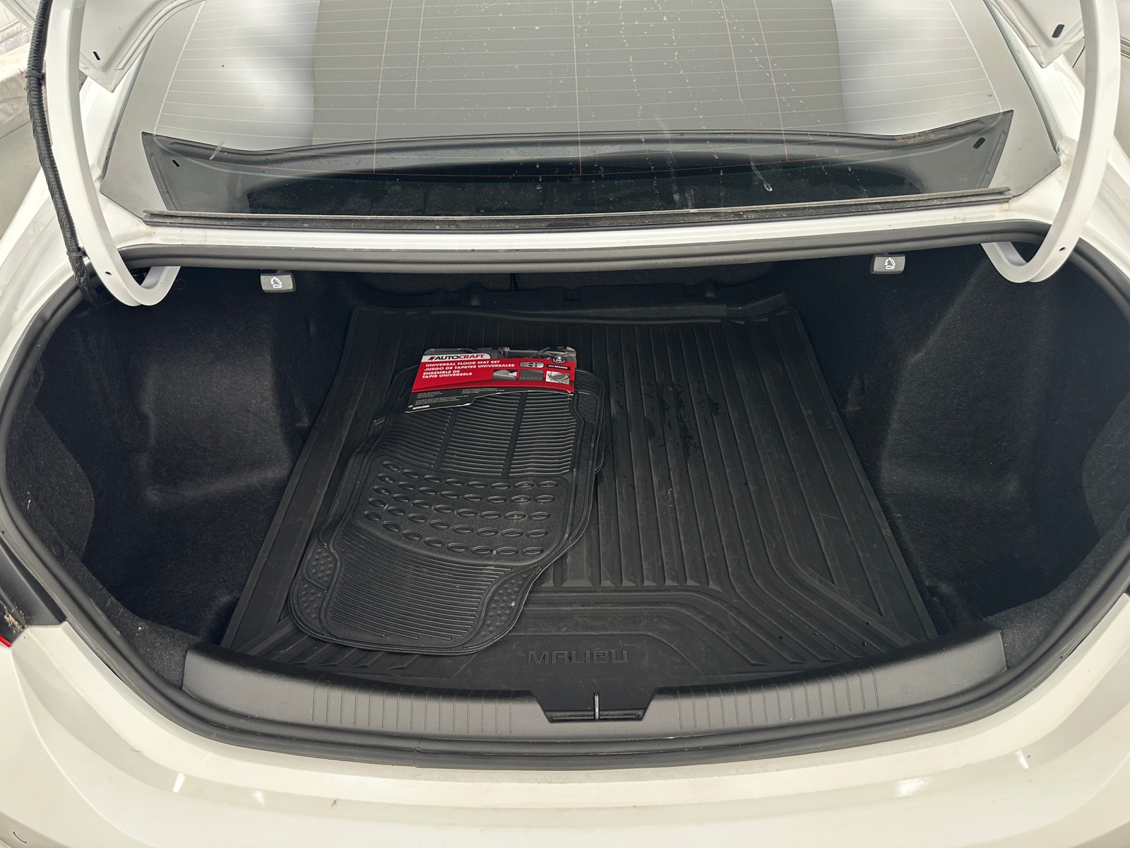 Thumbnail: 2024 Chevrolet Malibu - 7