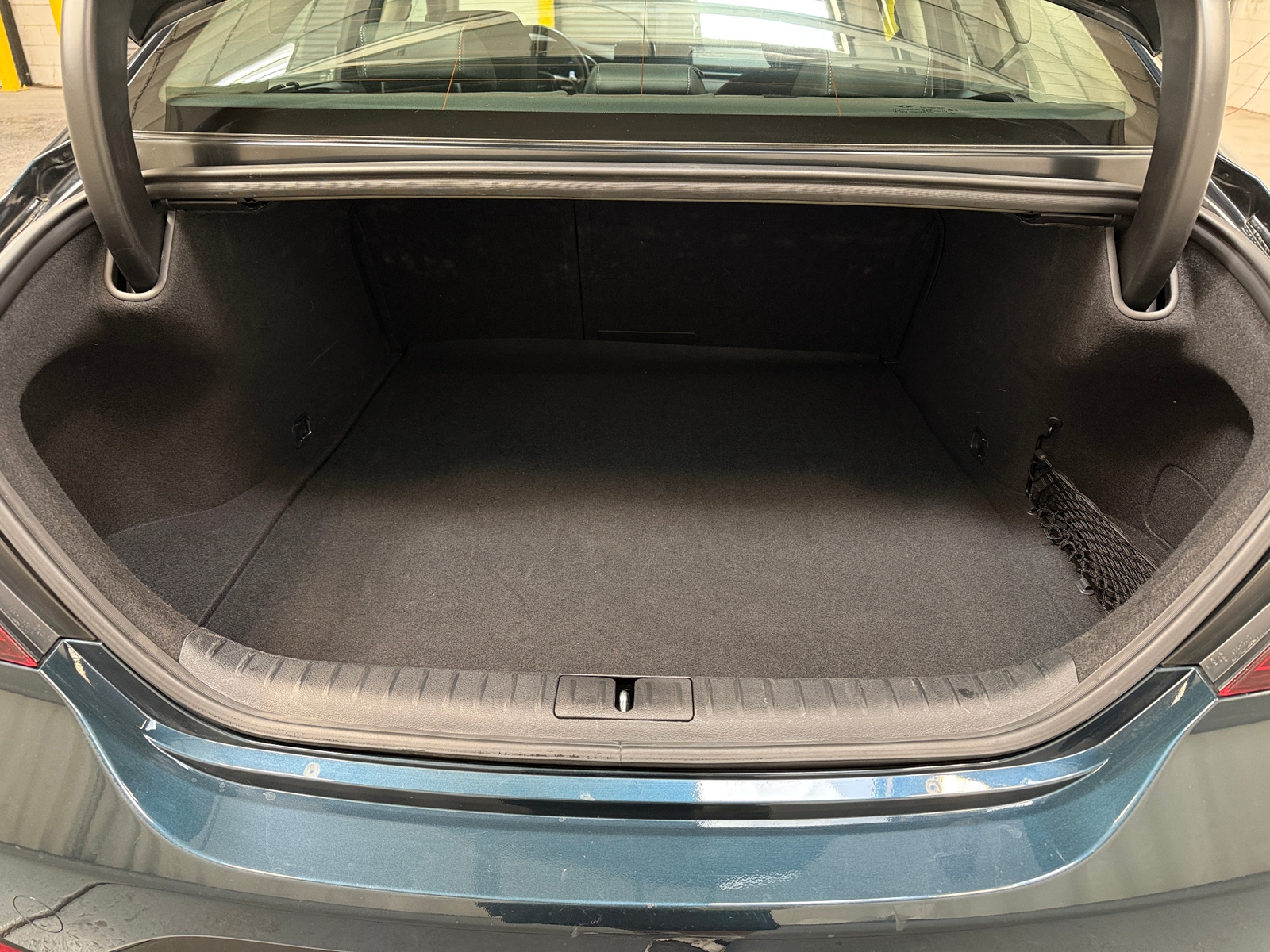 Thumbnail: 2025 Genesis G70 - 6