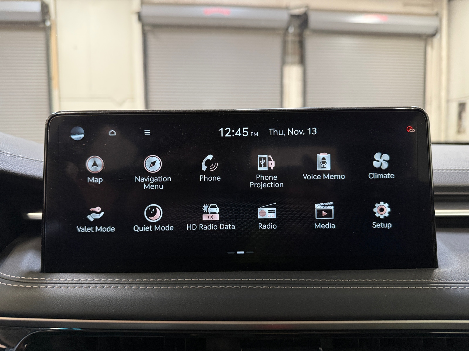 Thumbnail: 2025 Genesis G70 - 3