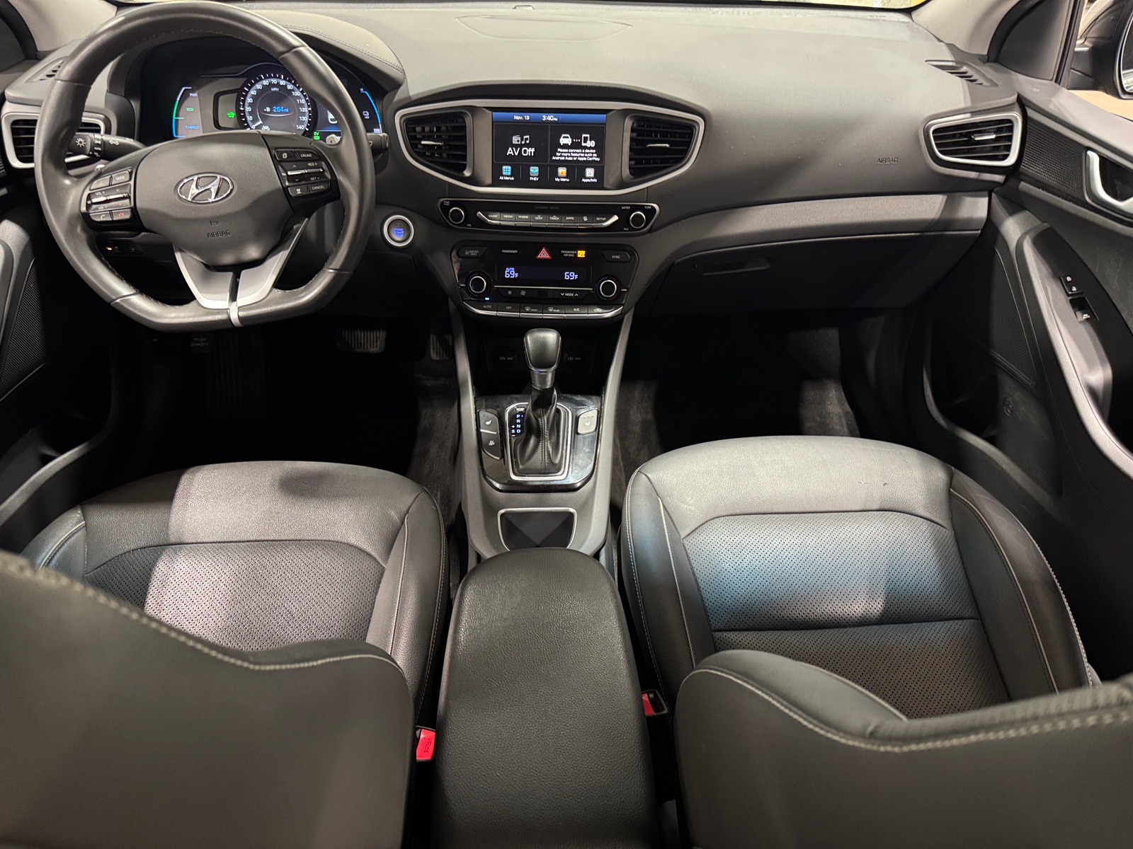 Thumbnail: 2019 Hyundai Ioniq - 2