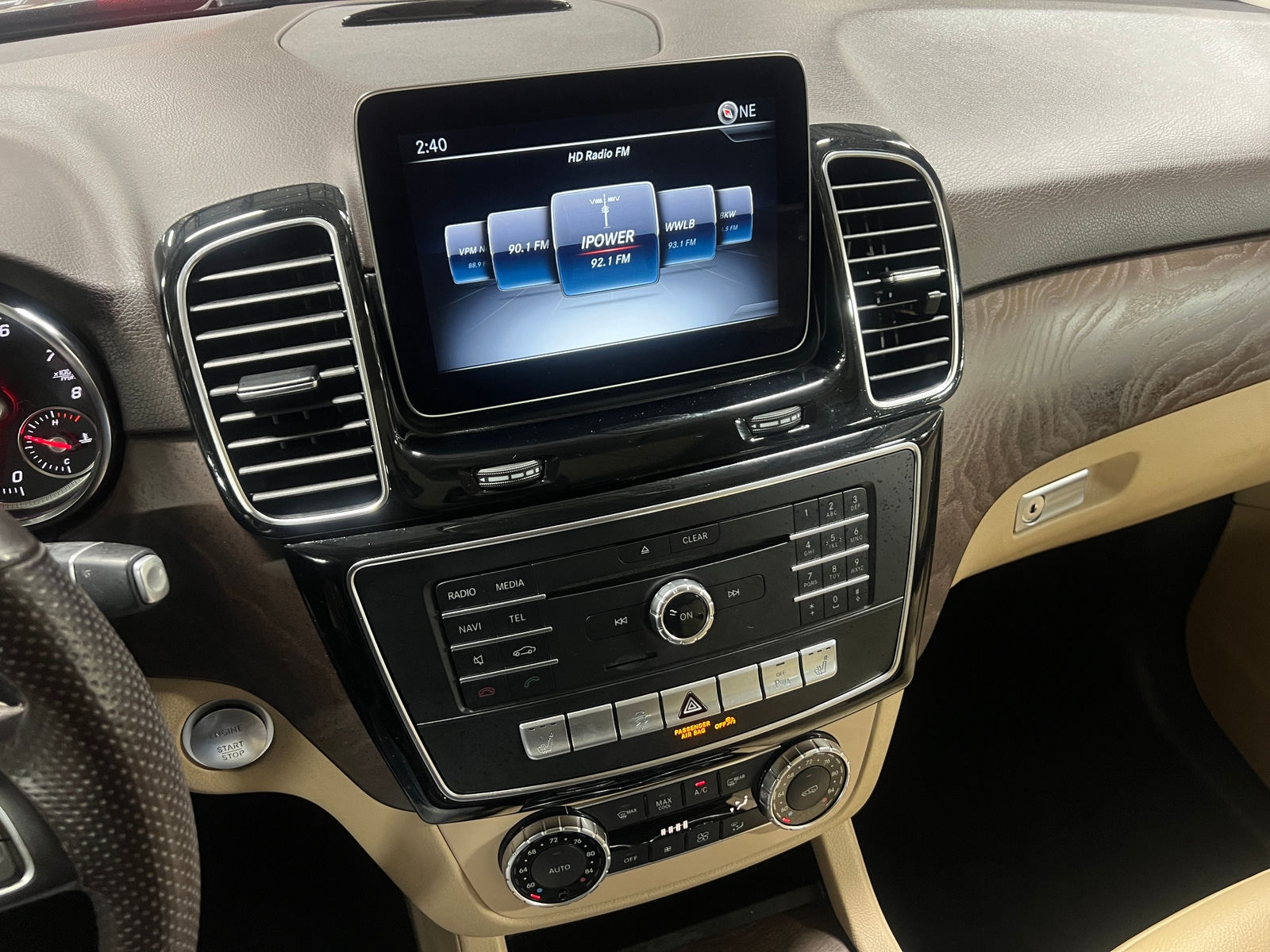 Thumbnail: 2018 Mercedes-Benz GLE - 3