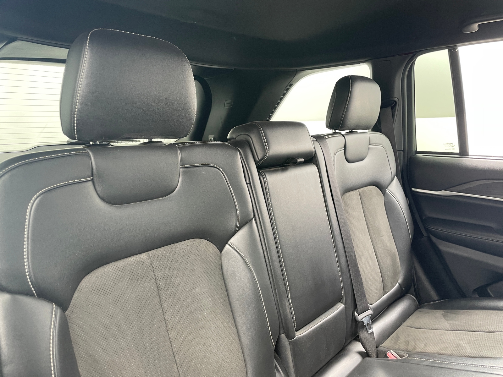 Thumbnail: 2022 Jeep Grand Cherokee - 5