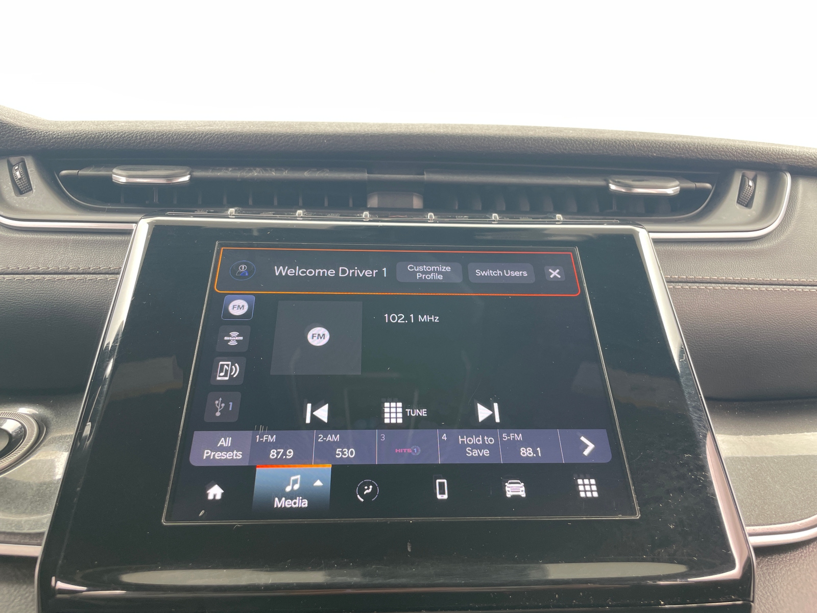 Thumbnail: 2022 Jeep Grand Cherokee - 3