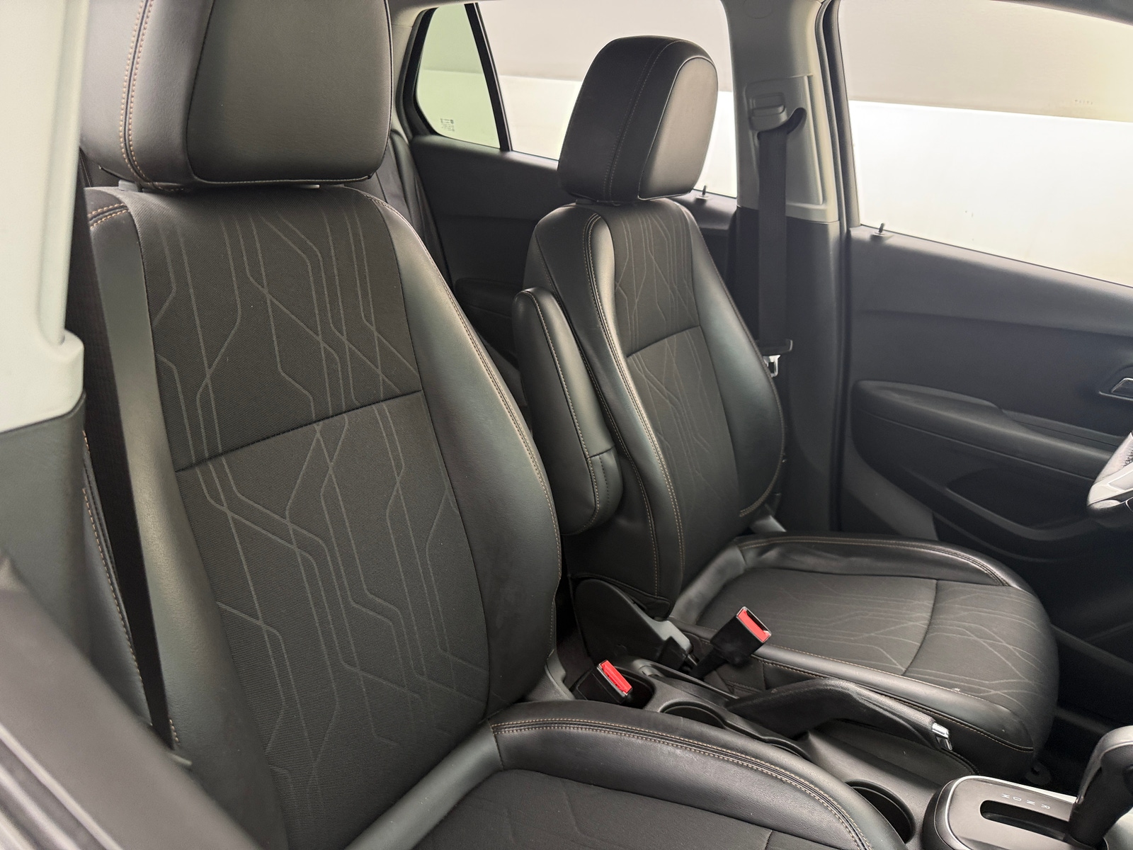 Thumbnail: 2018 Chevrolet Trax - 2