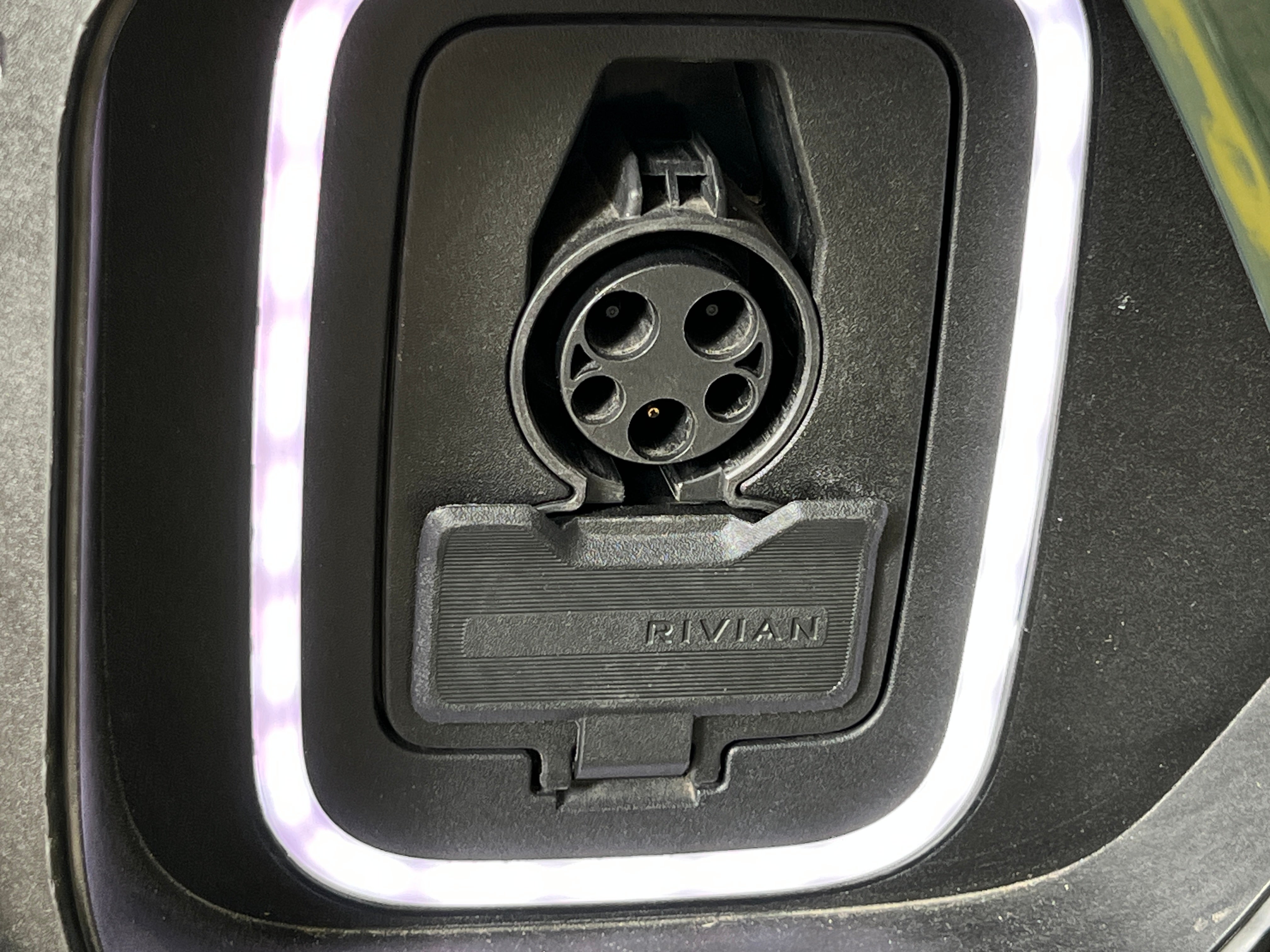 Used 2023 Rivian R1T Adventure with VIN 7FCTGAAA5PN022542 for sale in Auburn, WA