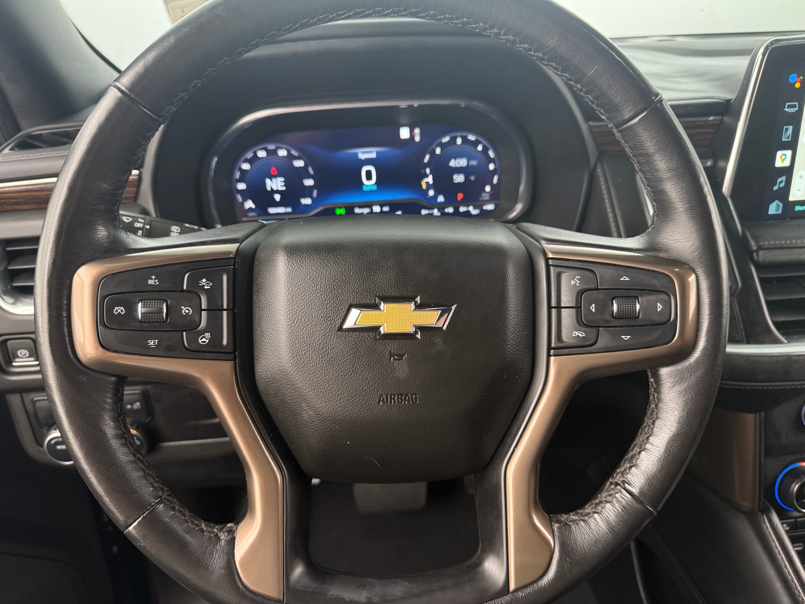 Thumbnail: 2022 Chevrolet Tahoe - 4