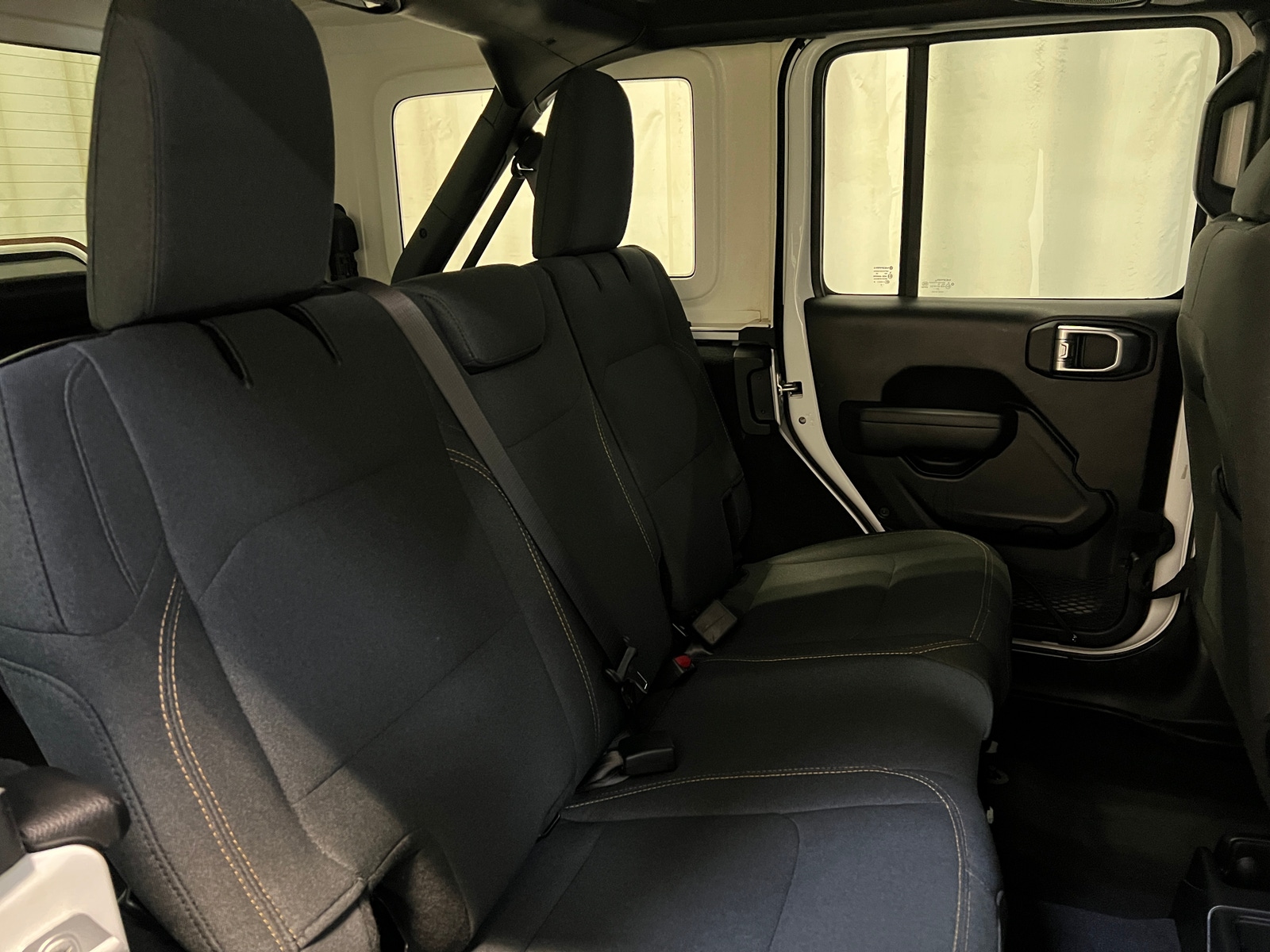 Thumbnail: 2025 Jeep Wrangler - 6