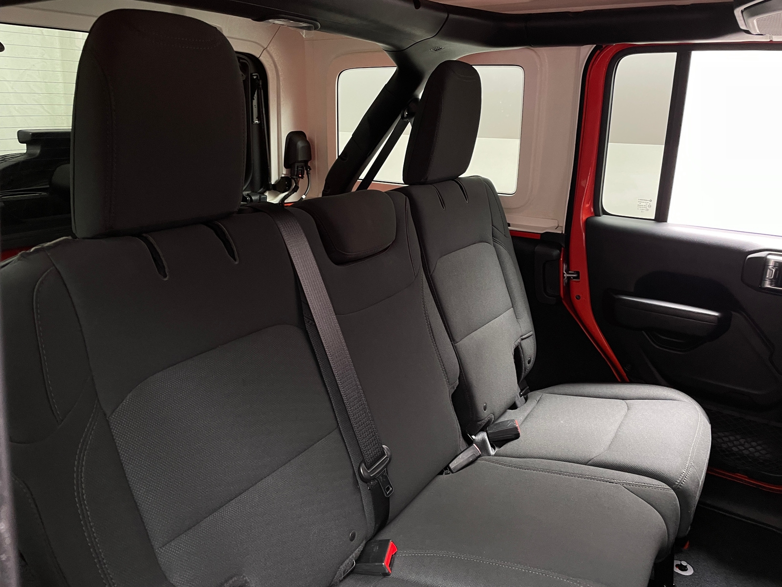 Thumbnail: 2018 Jeep Wrangler - 6