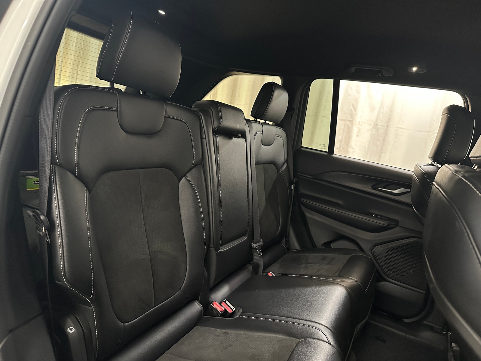 Thumbnail: 2024 Jeep Grand Cherokee - 5