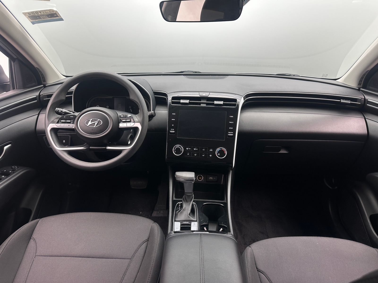 Thumbnail: 2024 Hyundai Tucson - 3