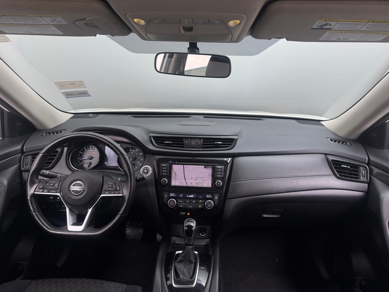 Thumbnail: 2018 Nissan Rogue - 3