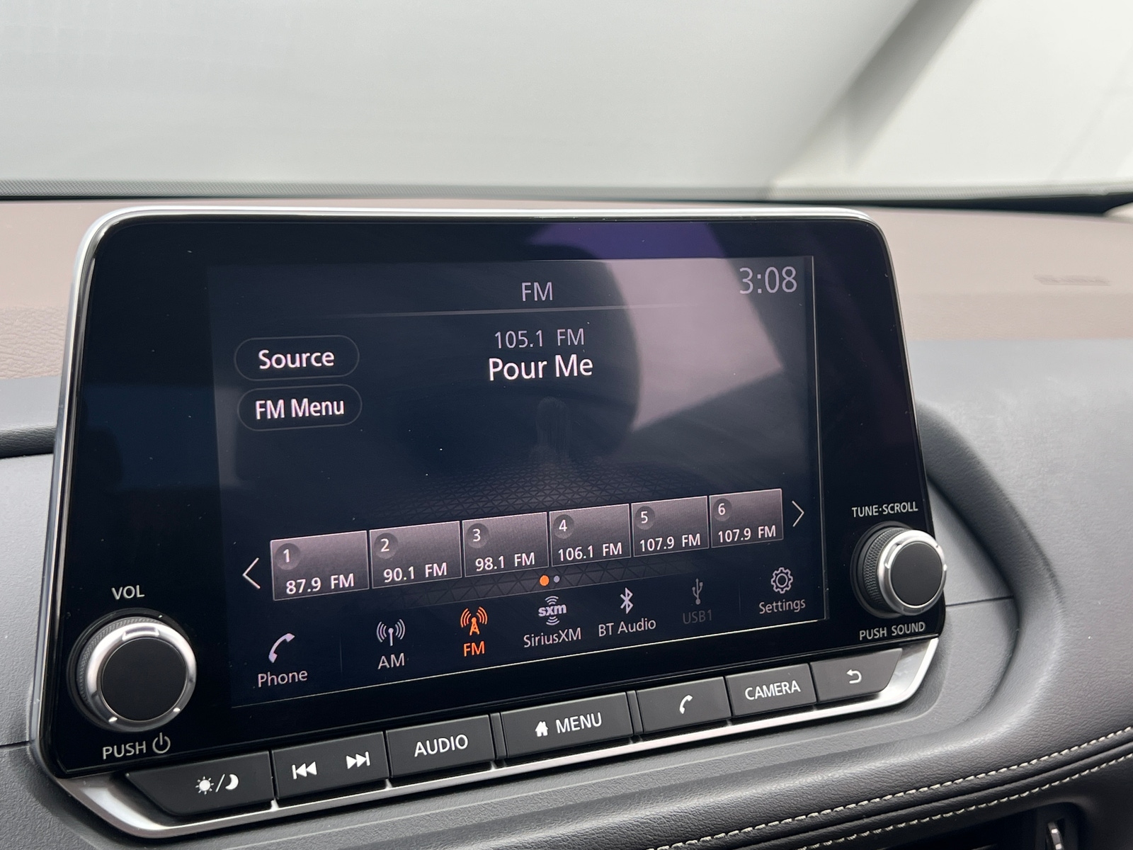 Thumbnail: 2023 Nissan Rogue - 4