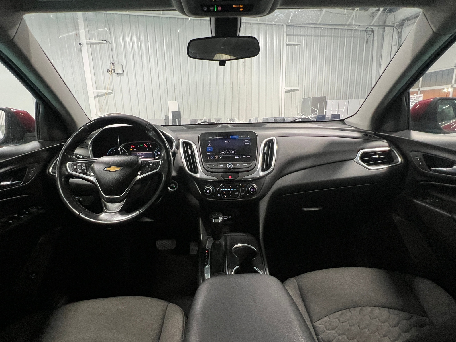 Thumbnail: 2019 Chevrolet Equinox - 3