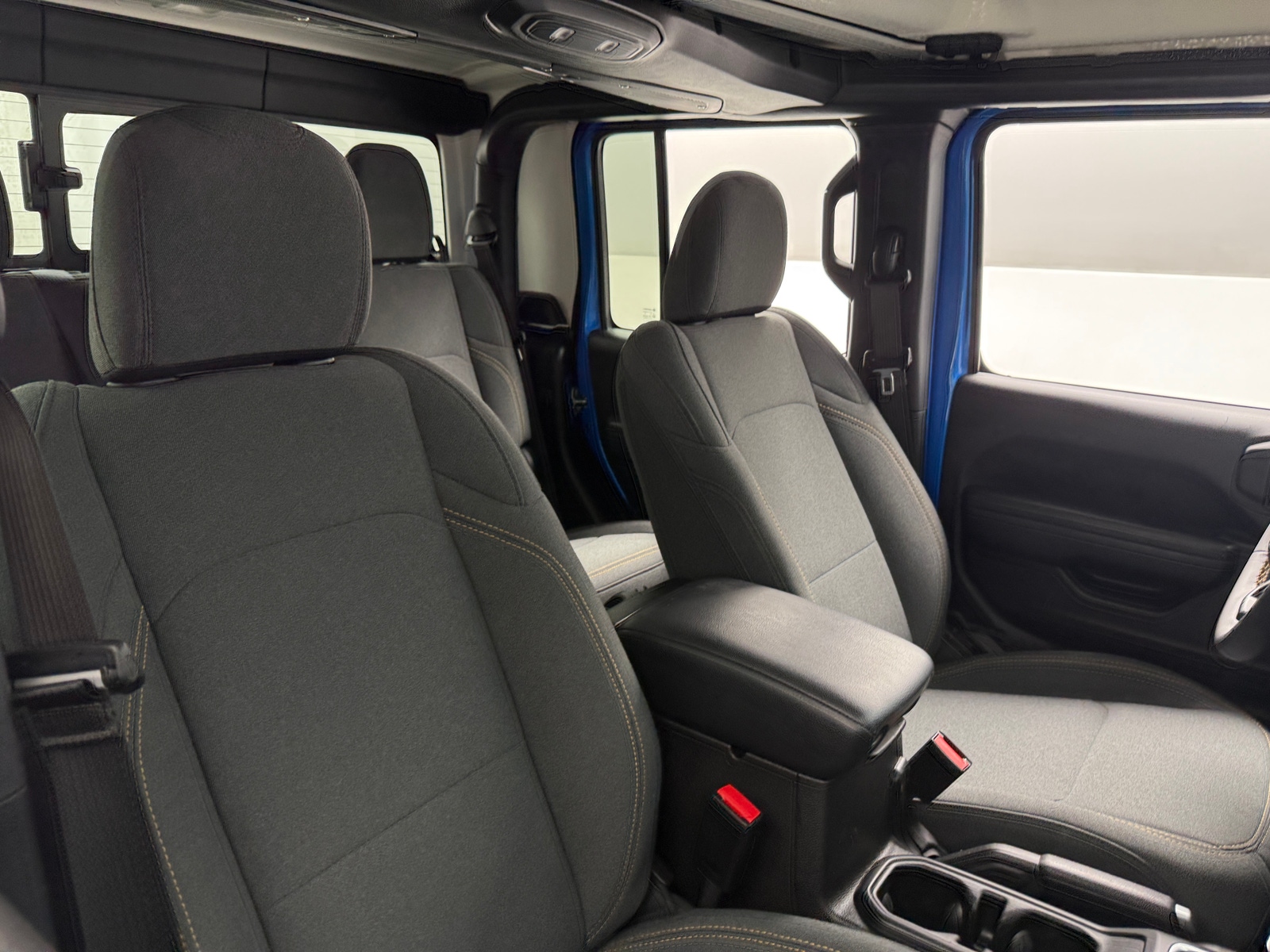 Thumbnail: 2024 Jeep Gladiator - 2