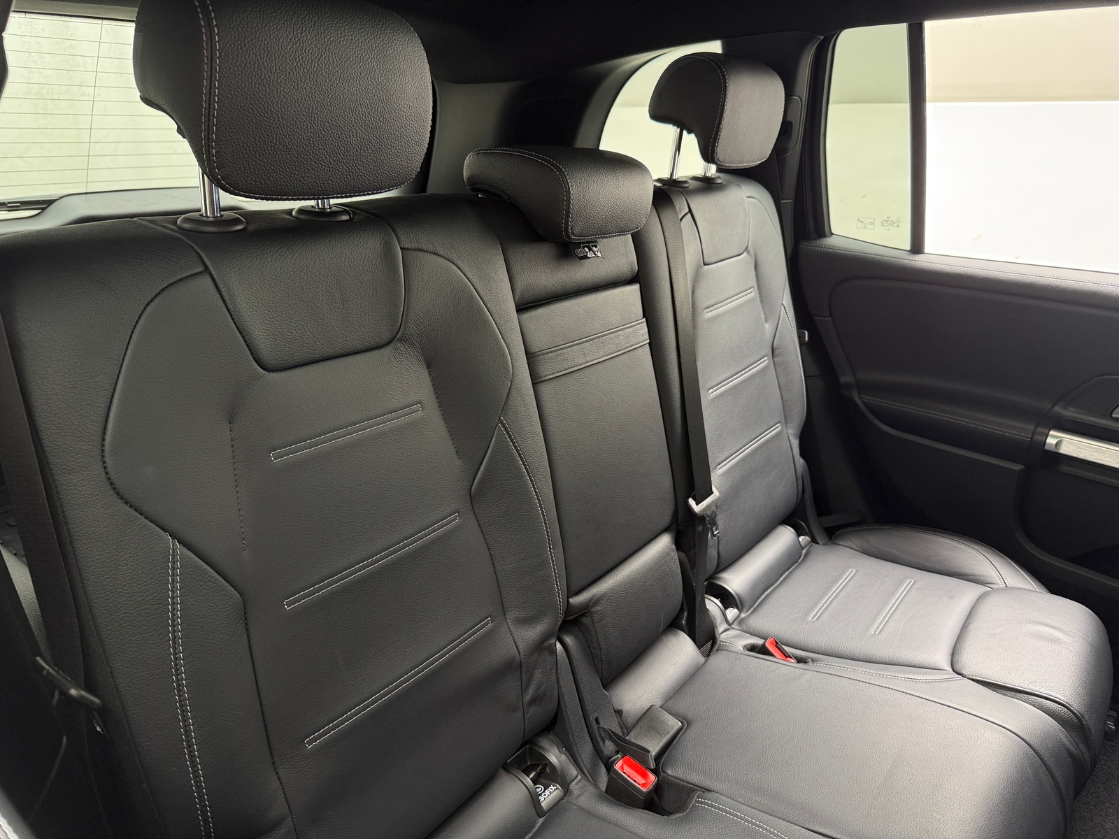 Thumbnail: 2021 Mercedes-Benz GLB - 5