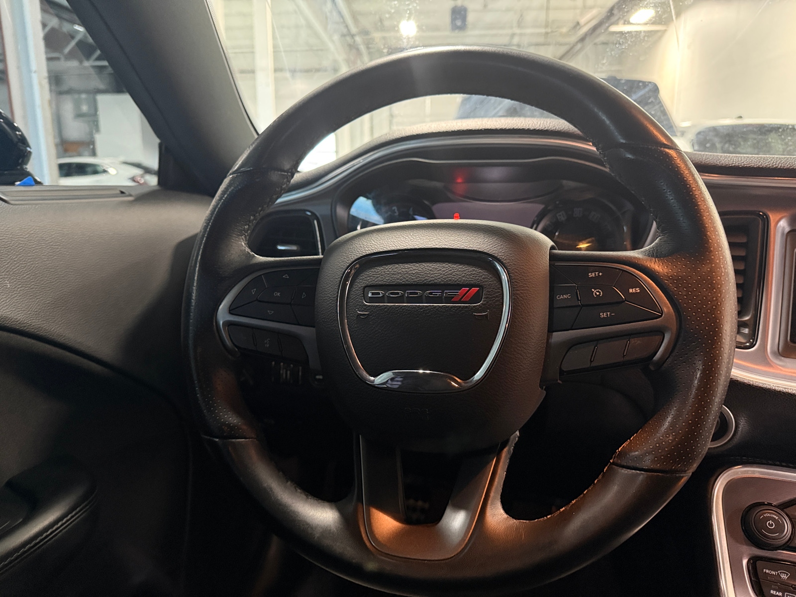 Thumbnail: 2019 Dodge Challenger - 4