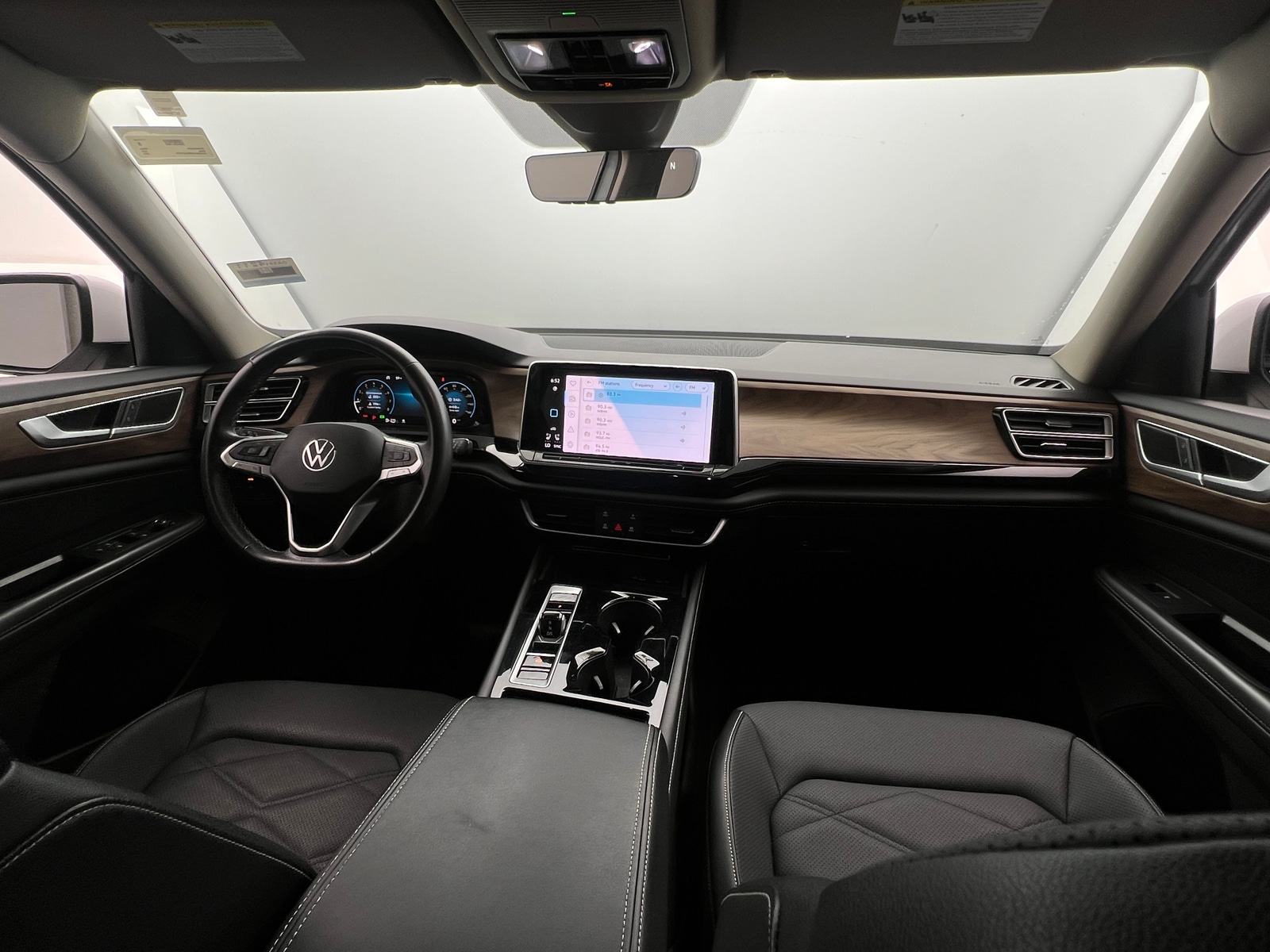 Thumbnail: 2024 Volkswagen Atlas - 2