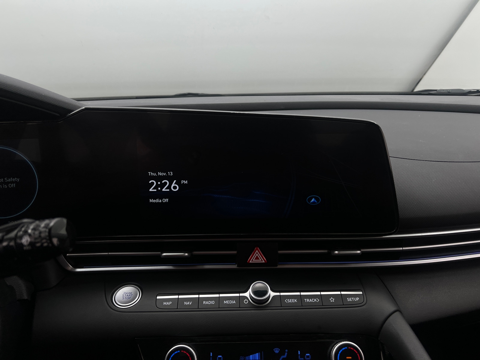 Thumbnail: 2025 Hyundai Elantra - 4