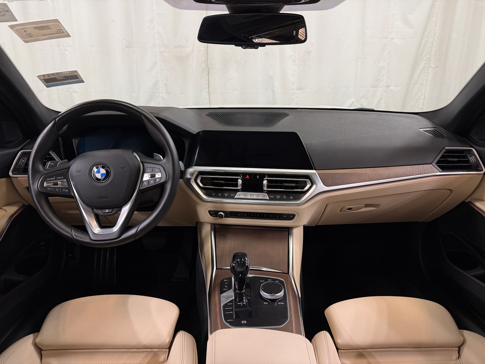 Thumbnail: 2021 BMW 3 Series - 2