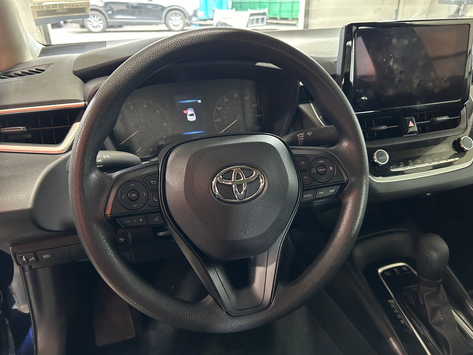 Thumbnail: 2025 Toyota Corolla - 5