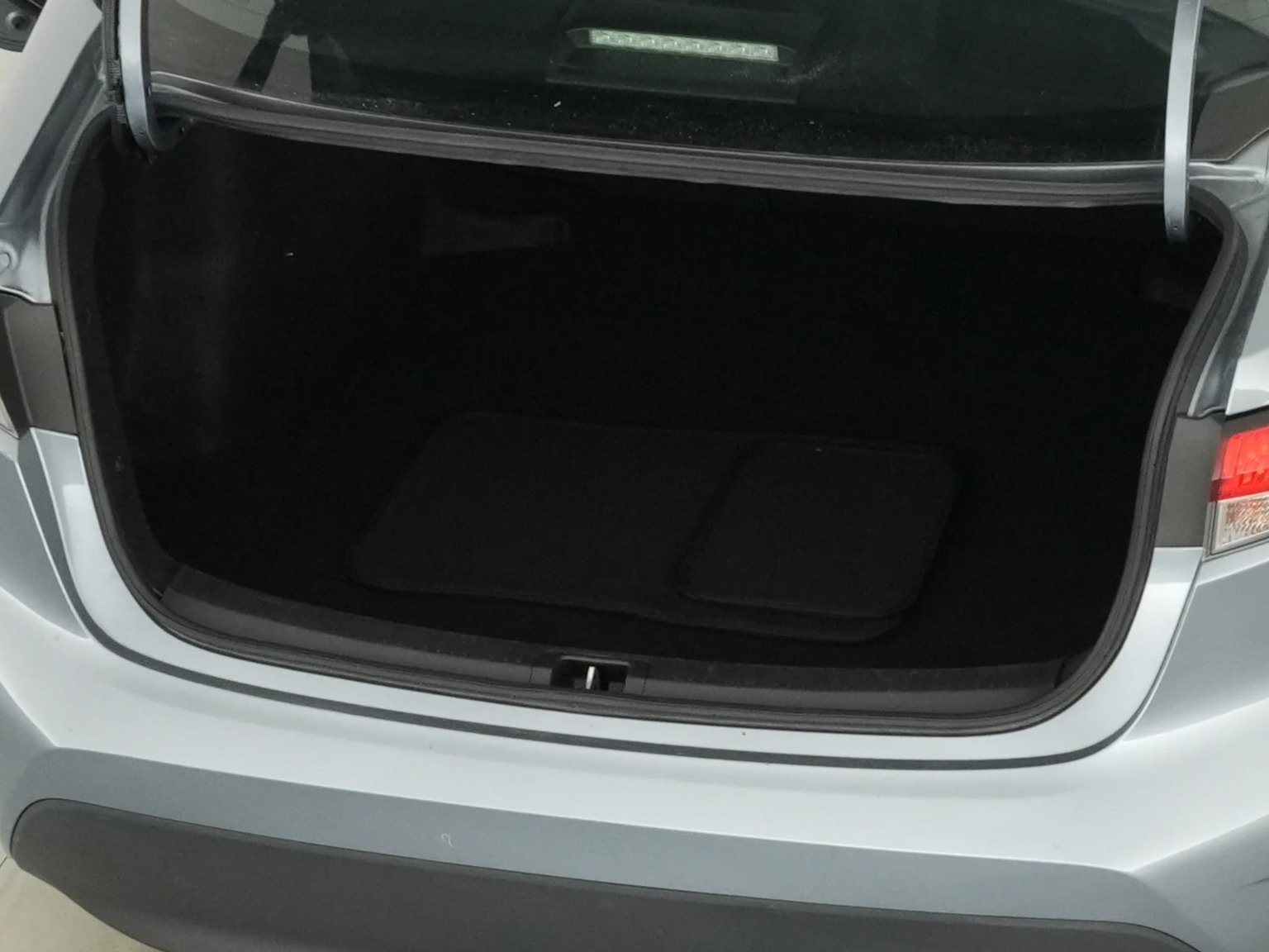 Thumbnail: 2024 Toyota Corolla - 7