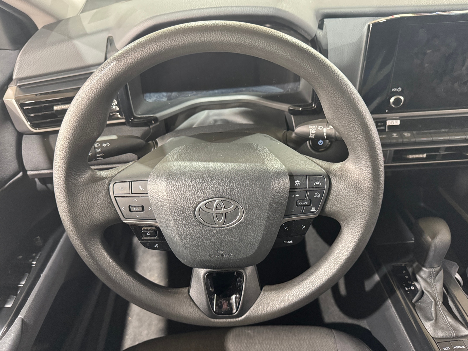 Thumbnail: 2025 Toyota Camry - 5