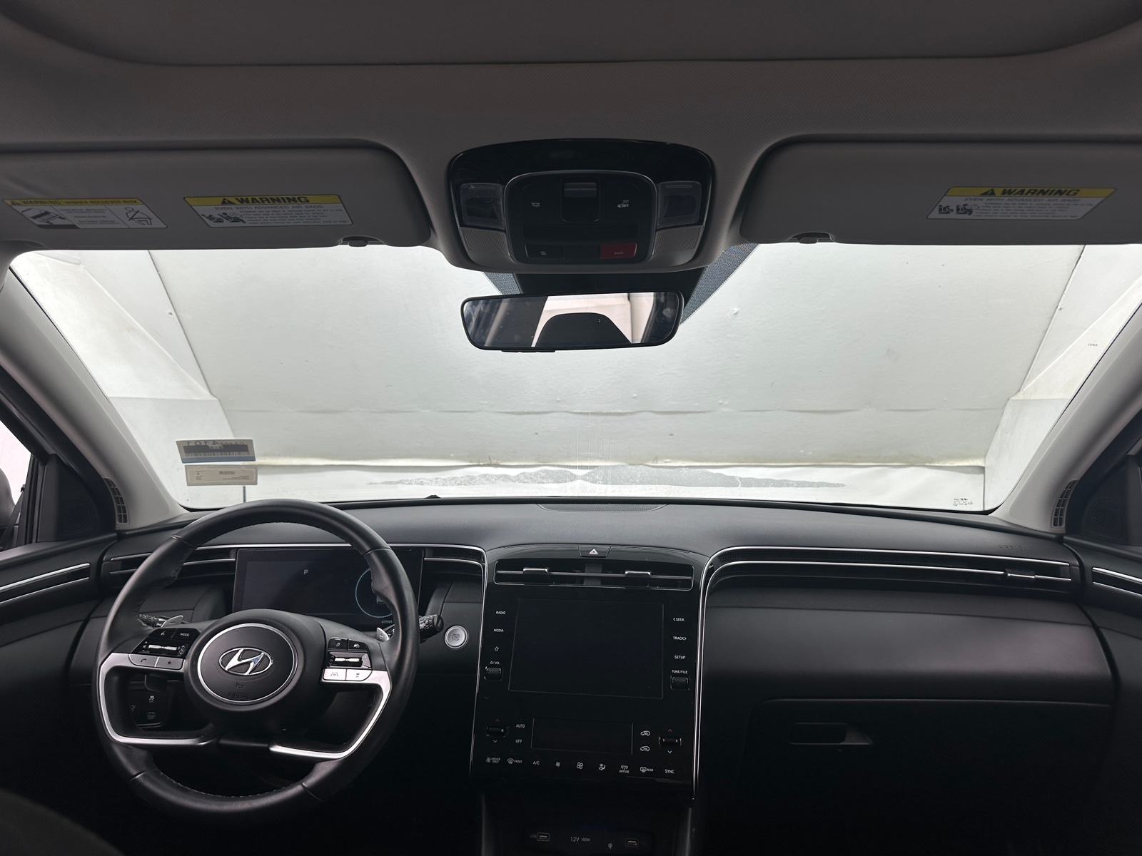 Thumbnail: 2022 Hyundai Tucson - 3