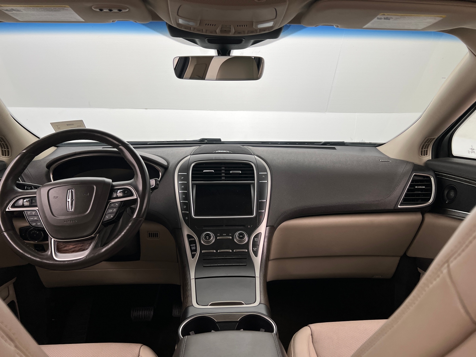 Thumbnail: 2019 Lincoln Nautilus - 2