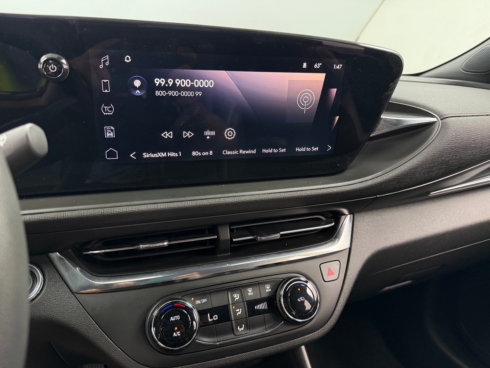 Thumbnail: 2024 Buick Envista - 3