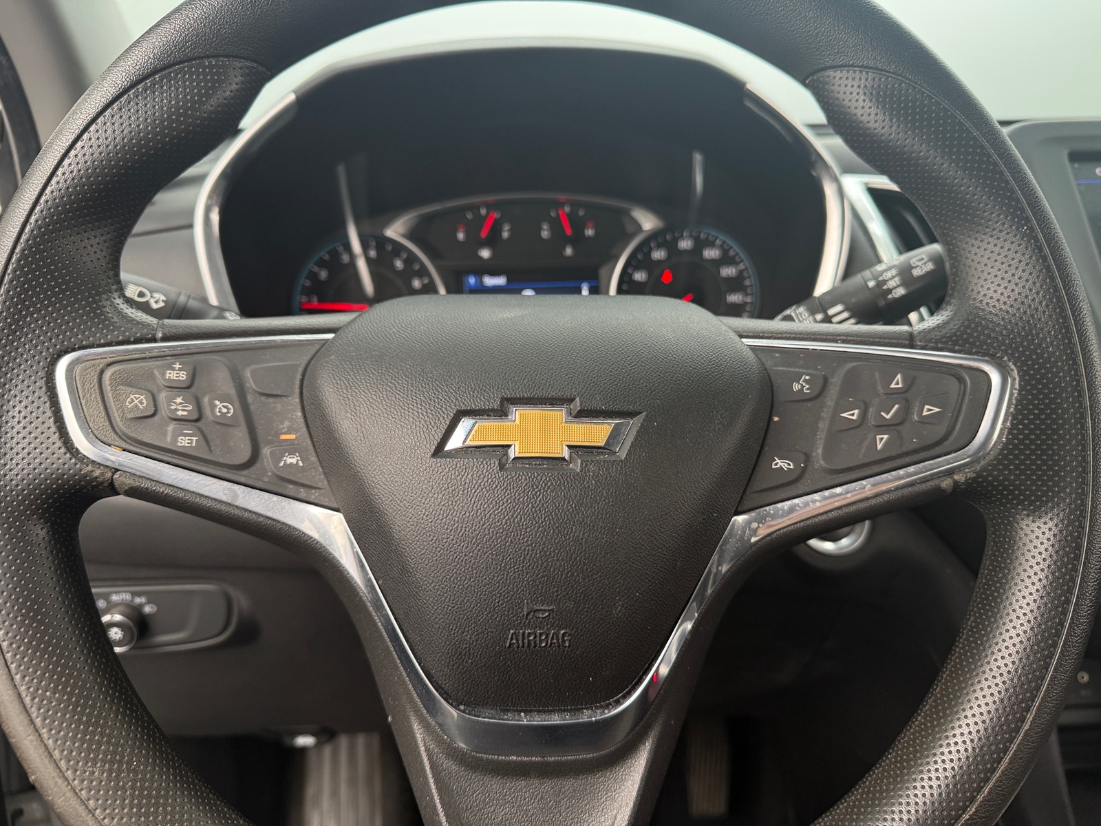 Thumbnail: 2020 Chevrolet Equinox - 5