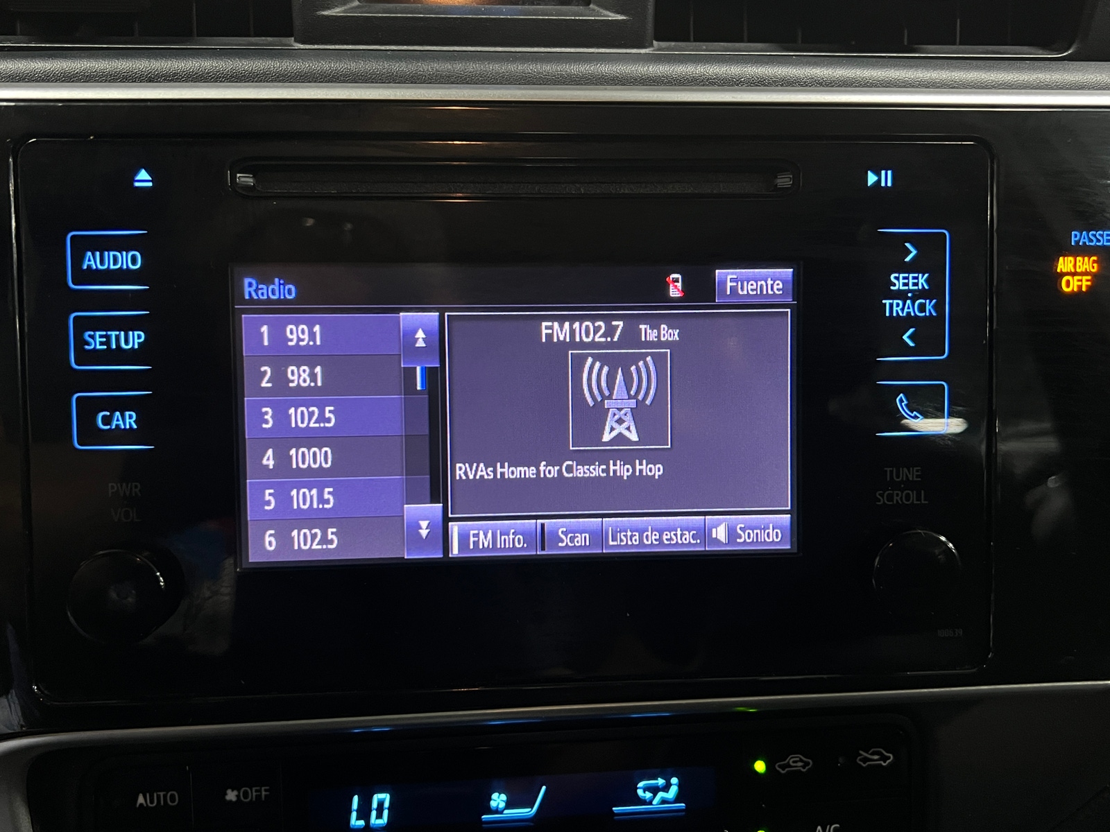 Thumbnail: 2019 Toyota Corolla - 4