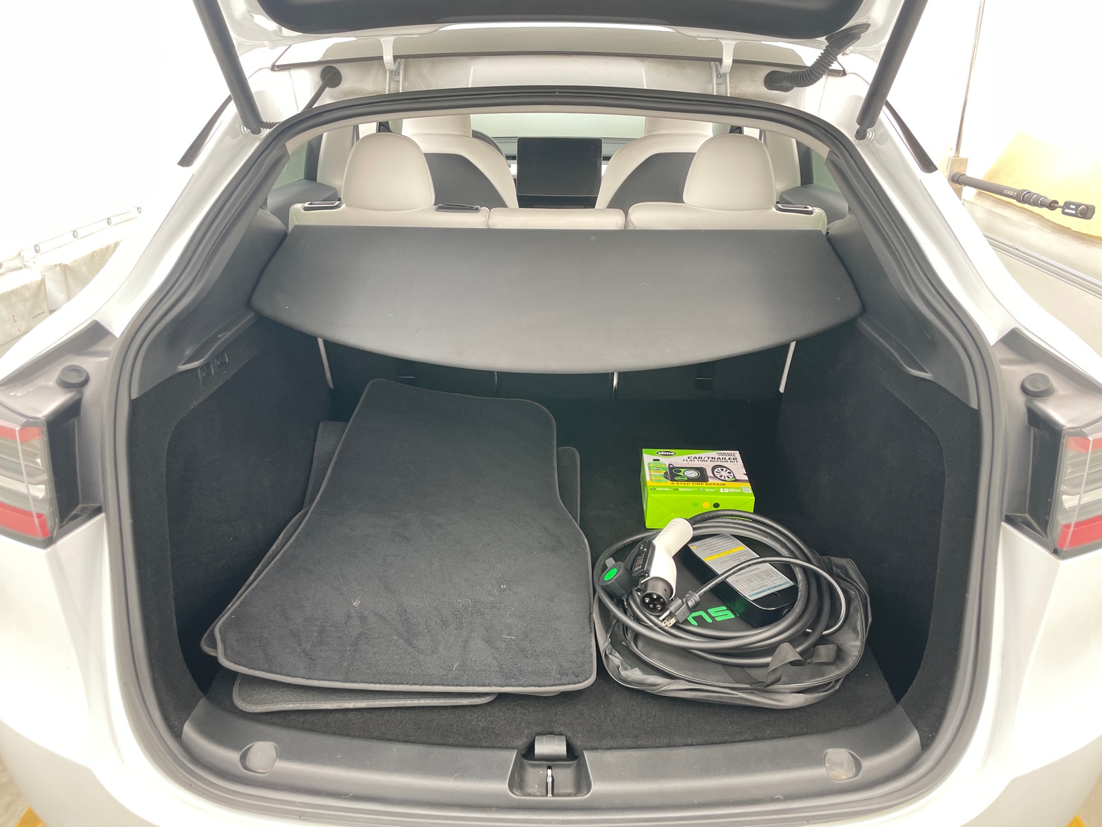 Thumbnail: 2024 Tesla Model Y - 6