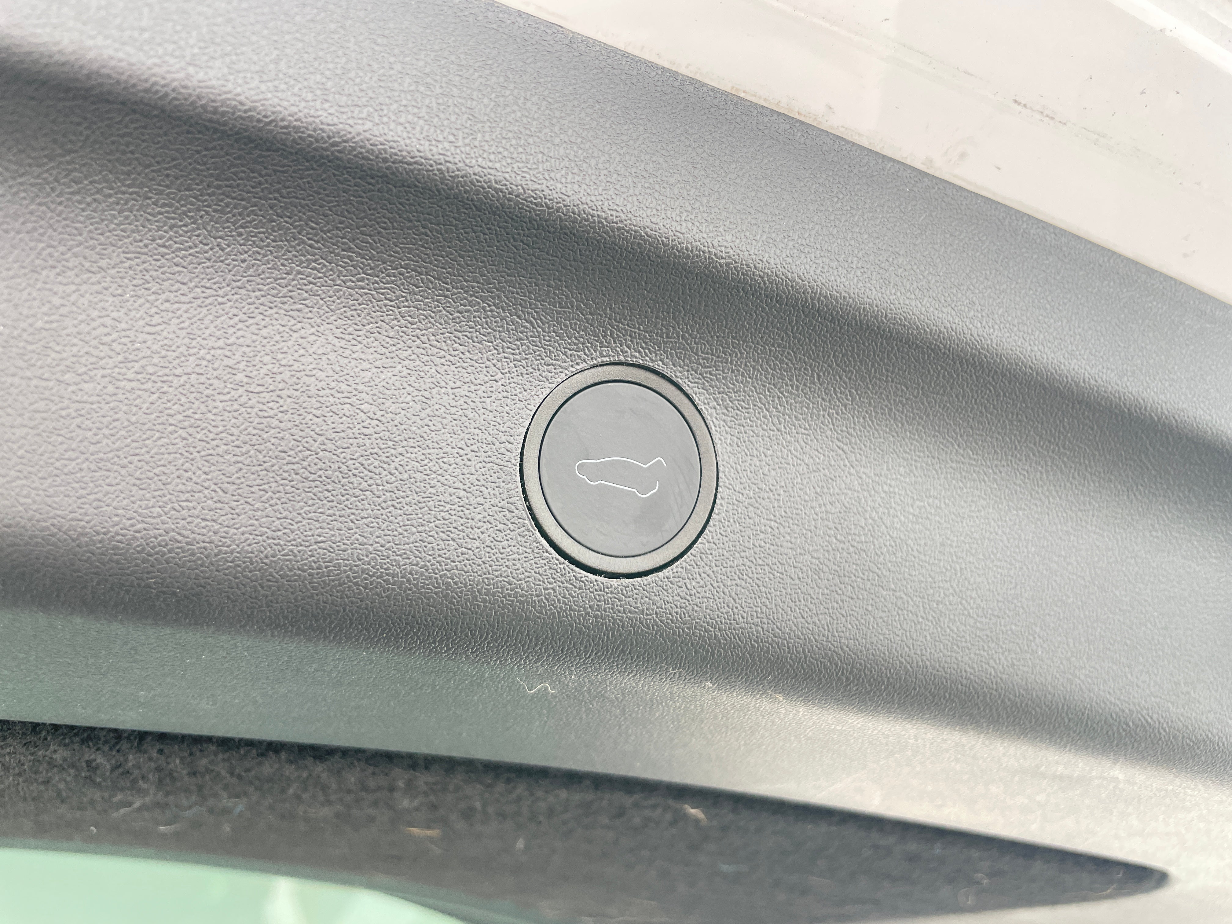 Used 2024 Tesla Model Y Performance with VIN 7SAYGDEF6RA263692 for sale in Oak Creek, WI