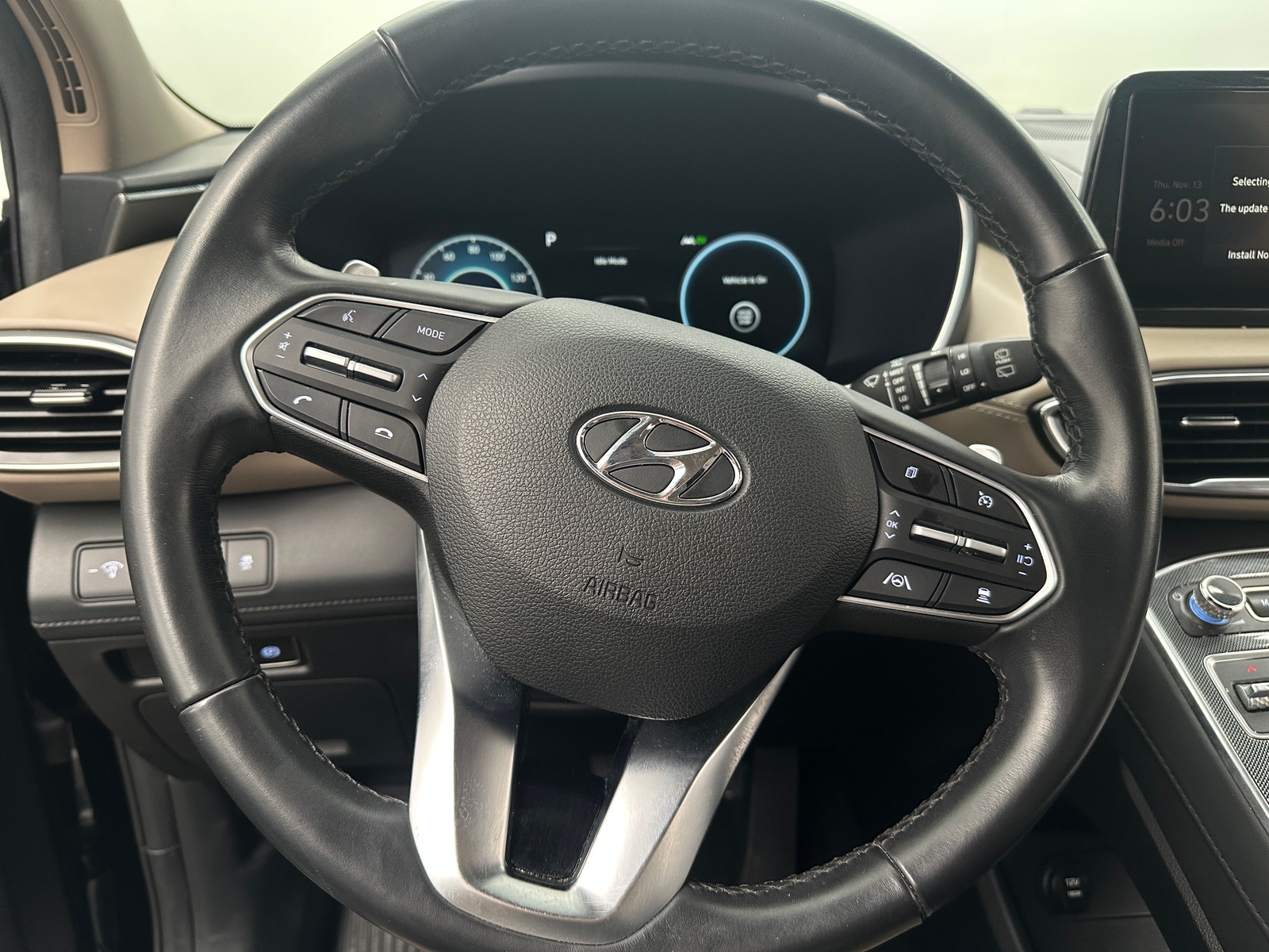 Thumbnail: 2023 Hyundai Santa Fe - 4