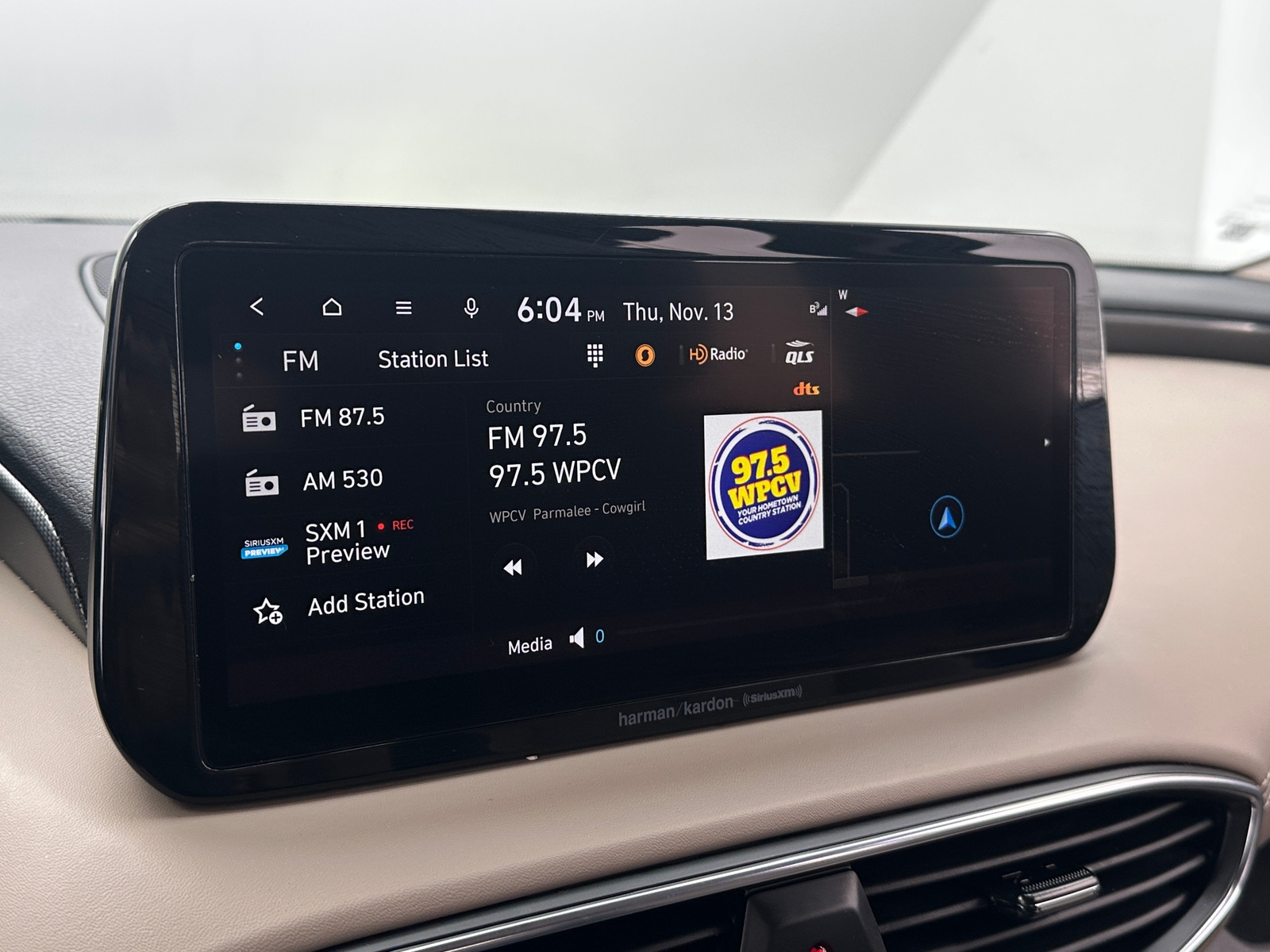 Thumbnail: 2023 Hyundai Santa Fe - 3