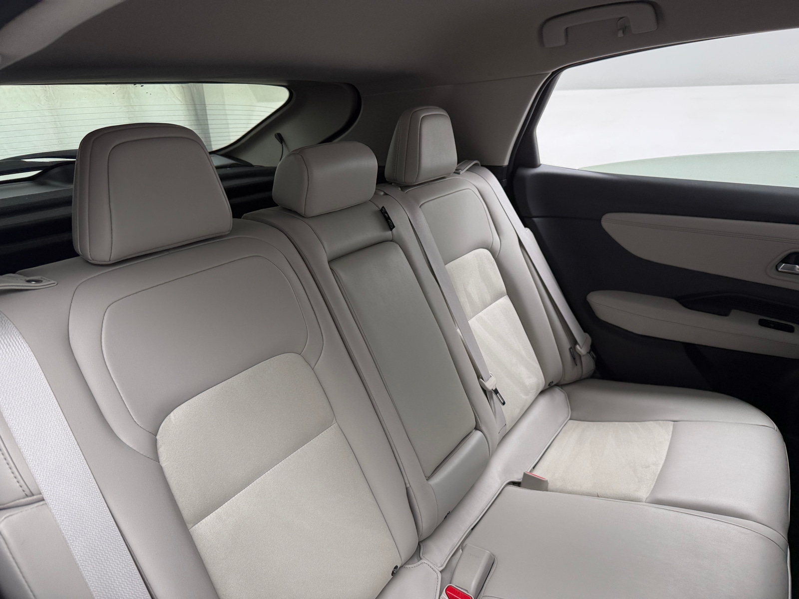 Thumbnail: 2023 Nissan Ariya - 5