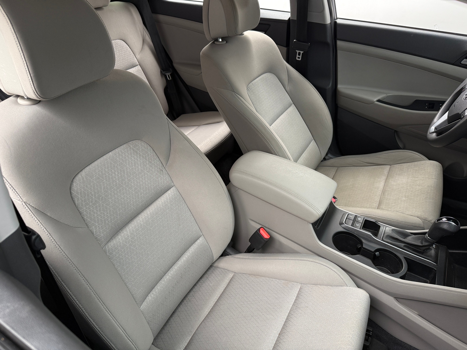 Thumbnail: 2016 Hyundai Tucson - 2