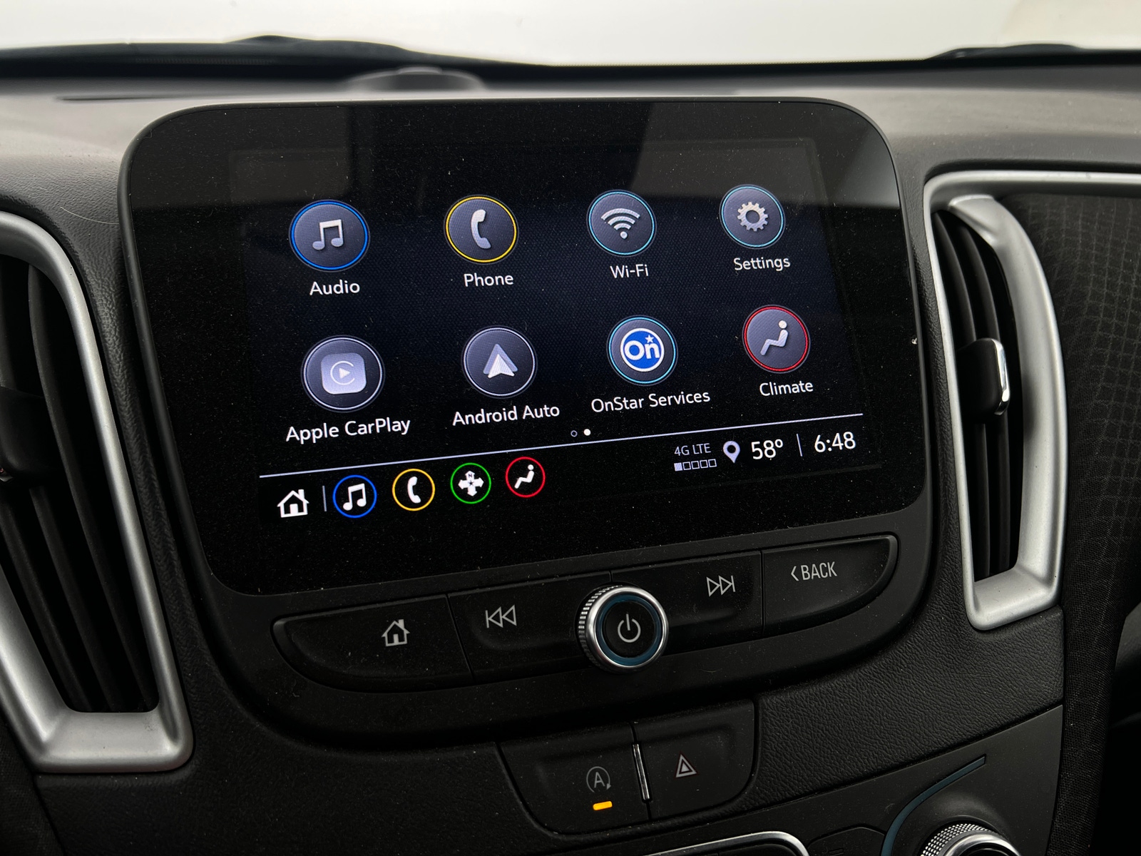 Thumbnail: 2024 Chevrolet Malibu - 4