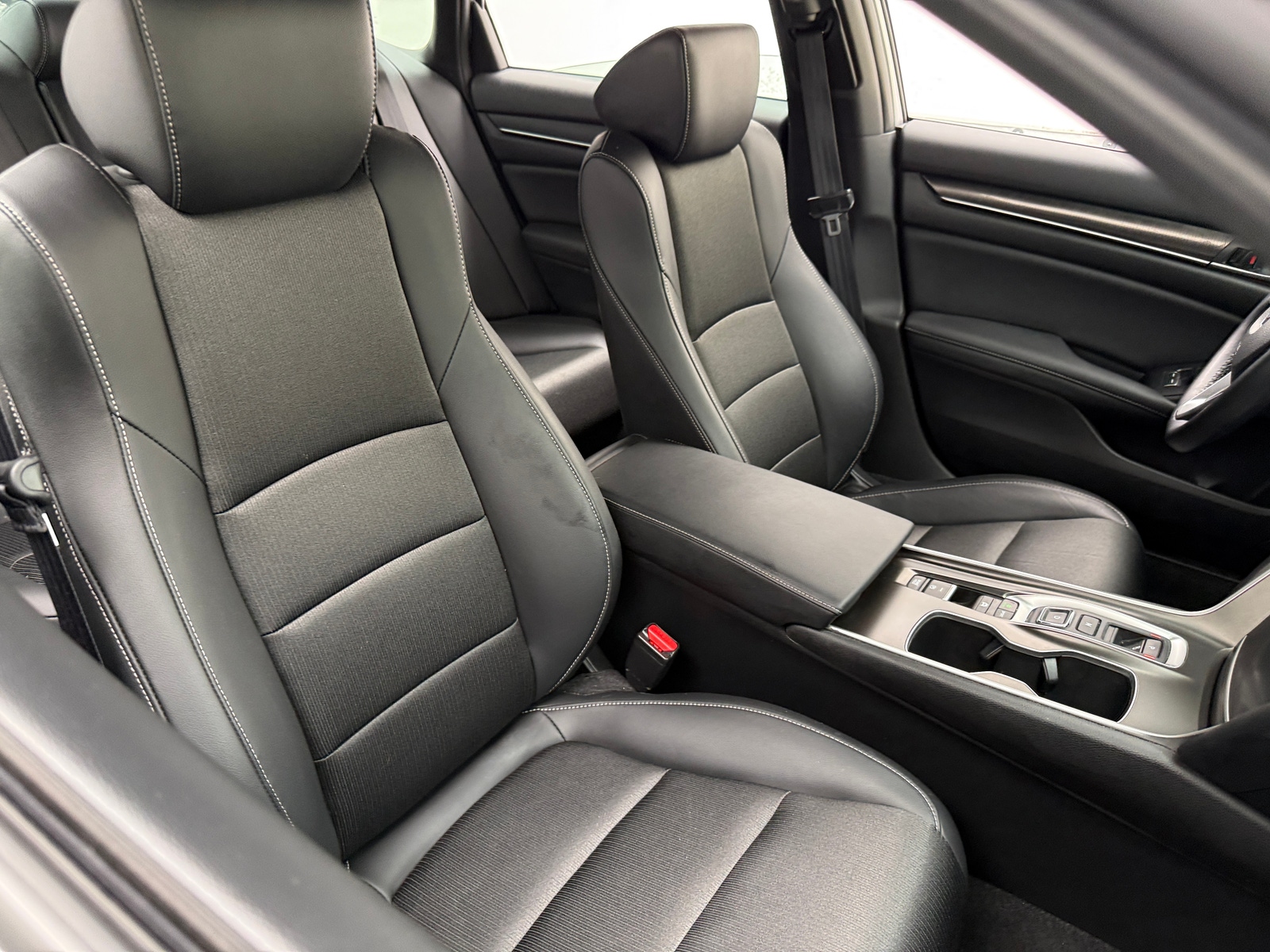 Thumbnail: 2022 Honda Accord - 2