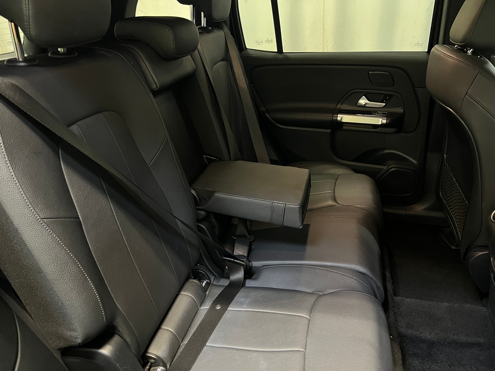 Thumbnail: 2024 Mercedes-Benz GLB - 5