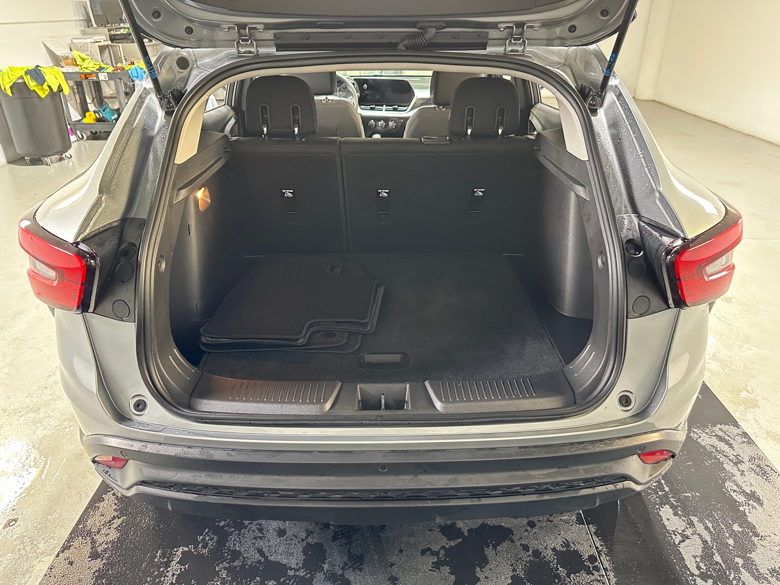 Thumbnail: 2024 Chevrolet Trax - 7