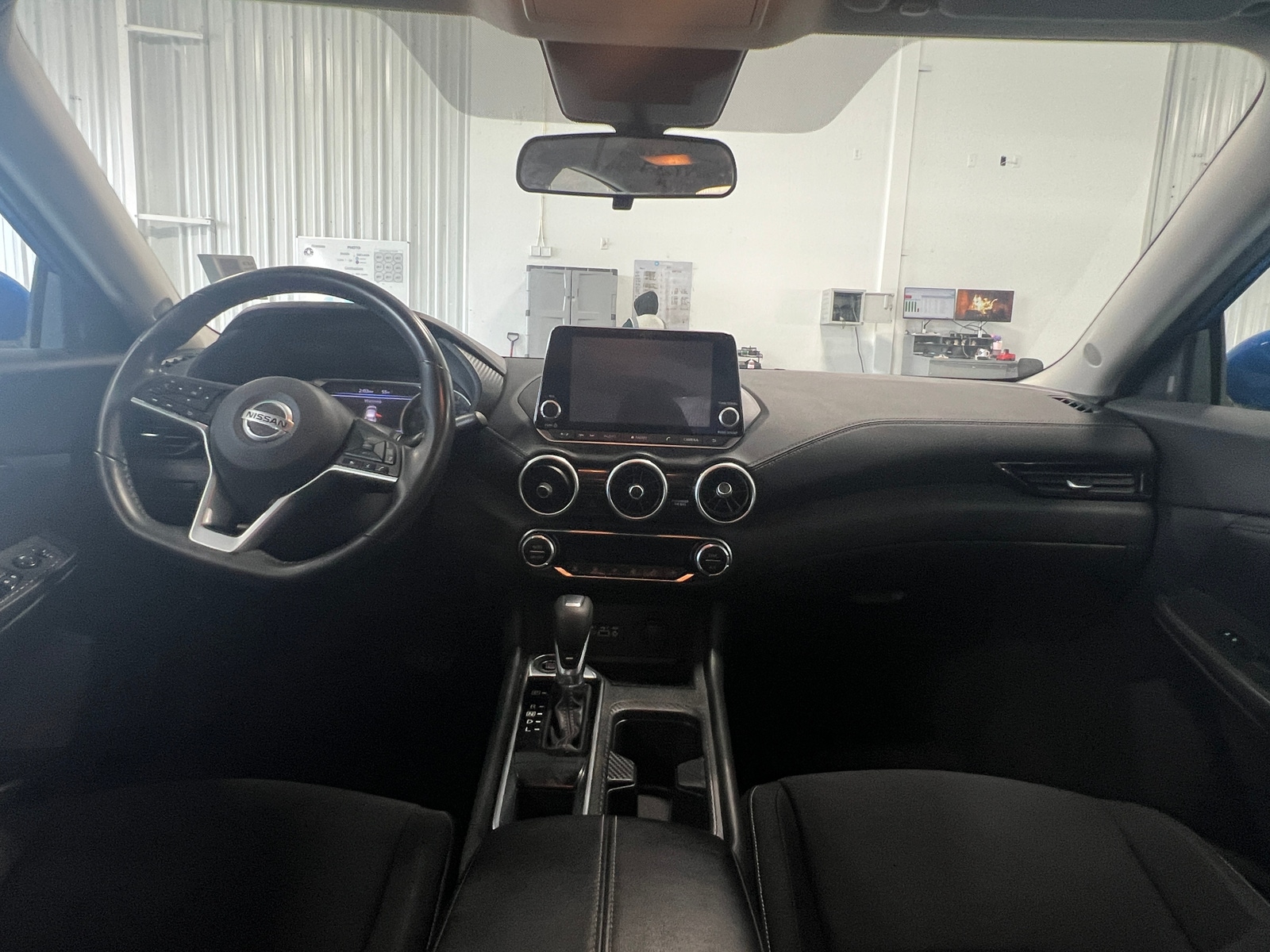 Thumbnail: 2021 Nissan Sentra - 3