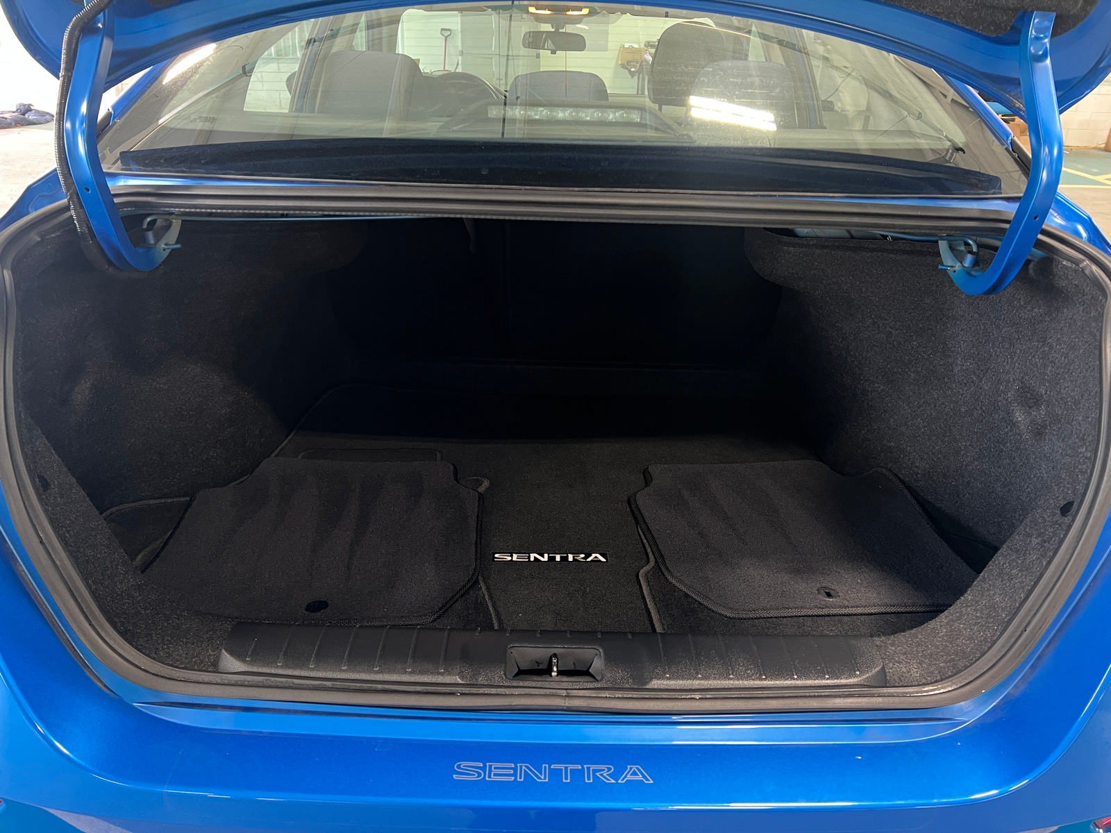 Thumbnail: 2021 Nissan Sentra - 7